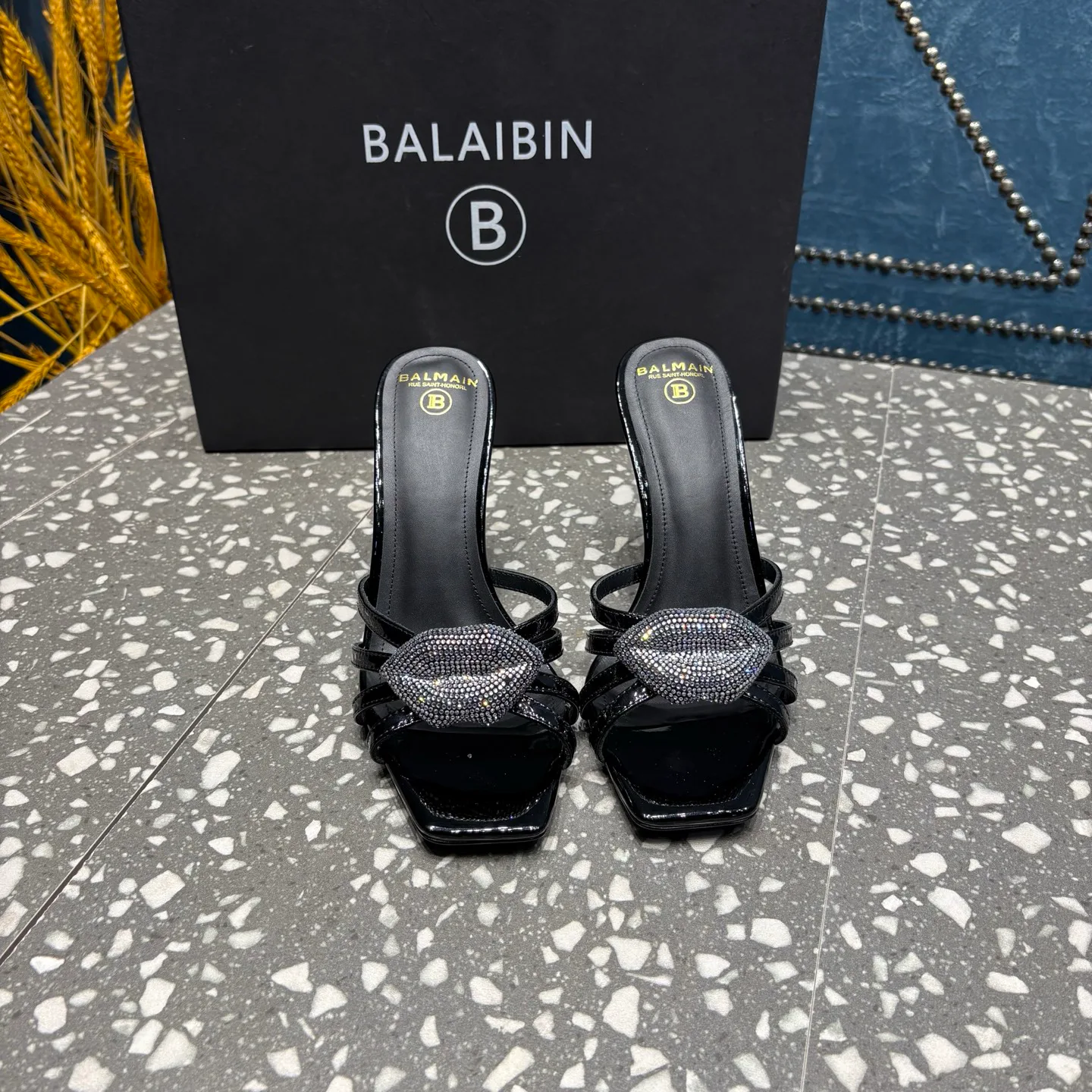 Босоножки Женские Balmain 1225188
