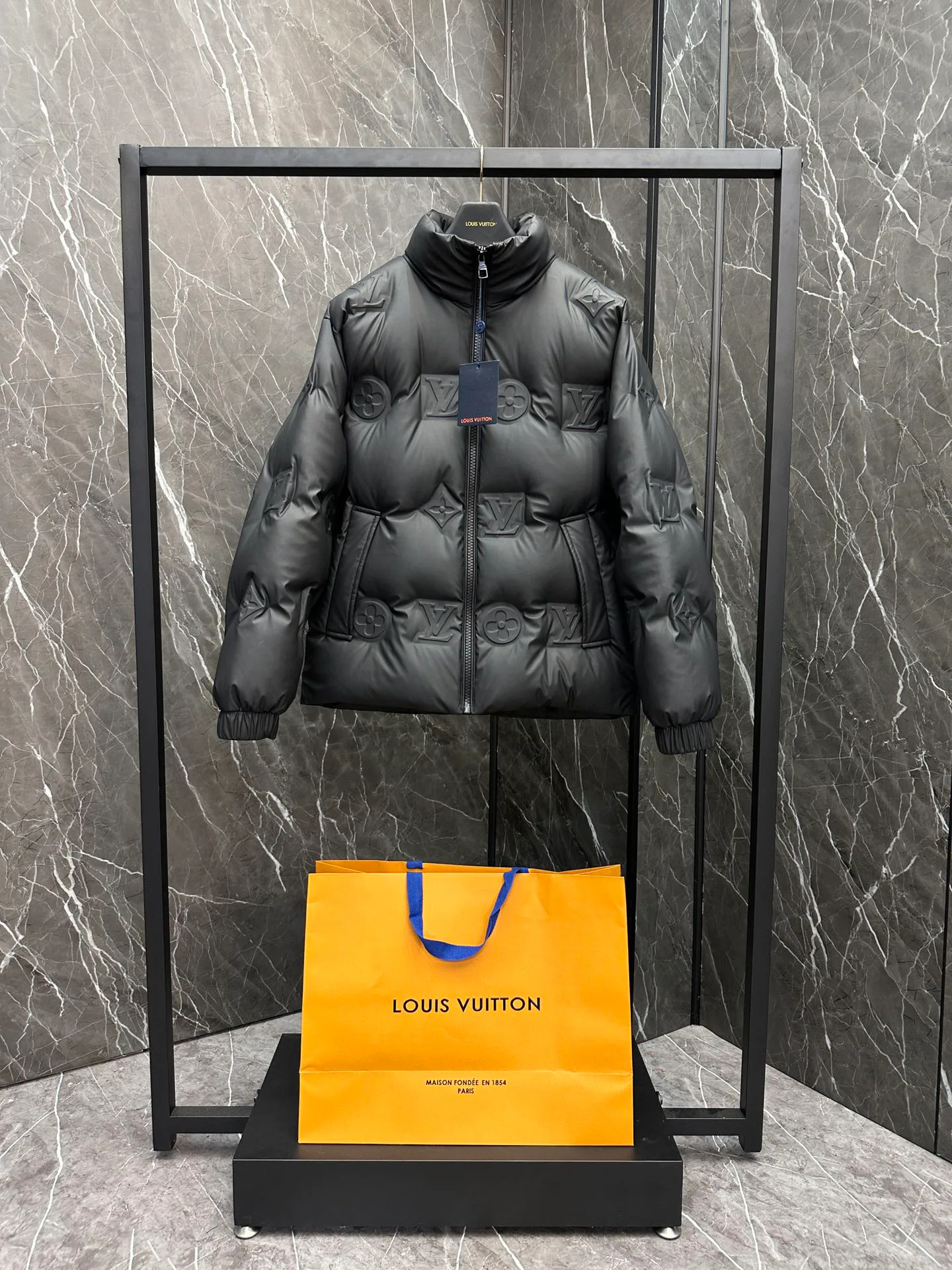 Куртки И Пуховики Женские Louis Vuitton 514427