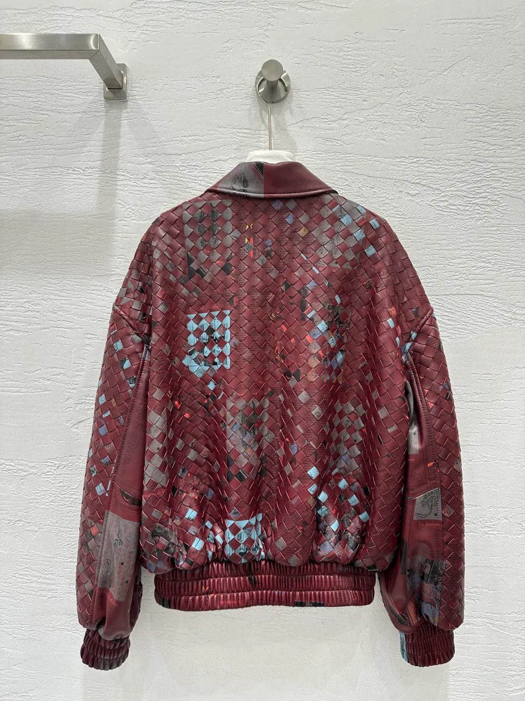 Кожаные Куртки И Дублёнки Женские Bottega Veneta 13309656