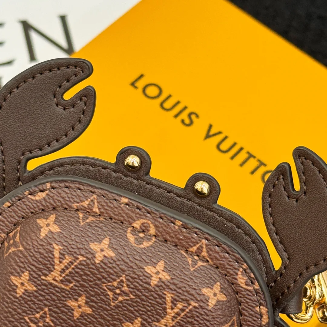 Ключницы Louis Vuitton 18594