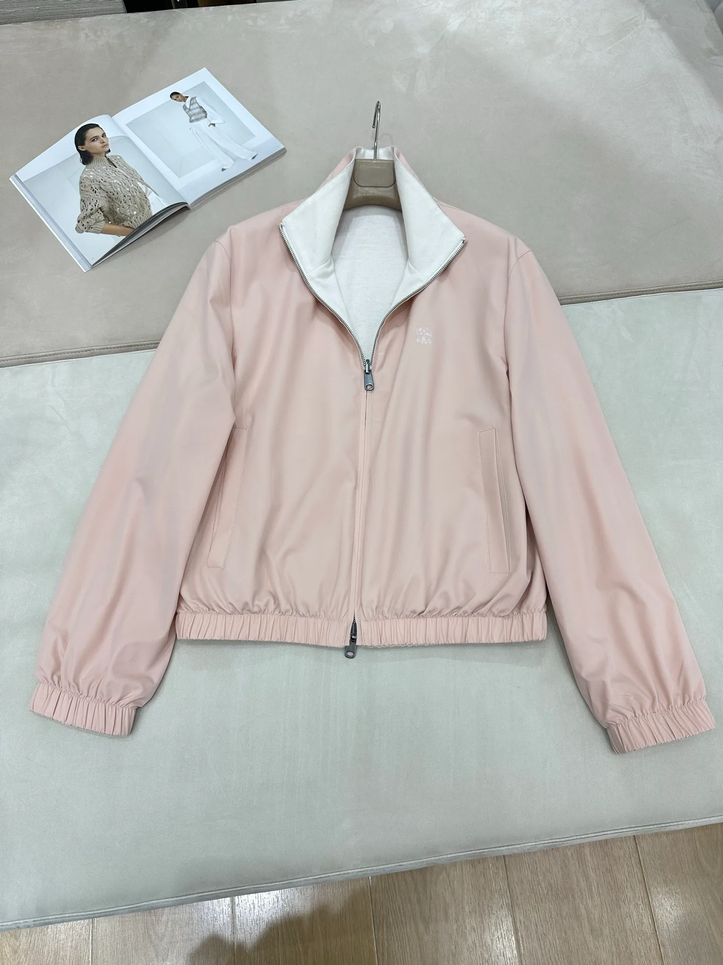 Куртки И Пуховики Женские Brunello Cucinelli 11173401