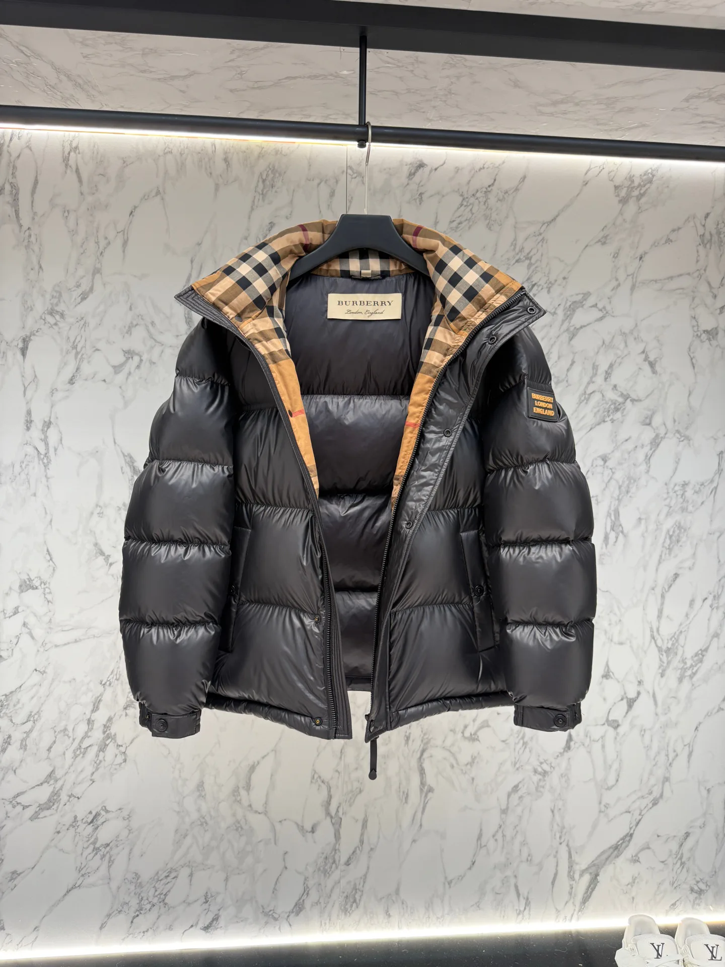 Куртки И Пуховики Мужские Burberry 493023
