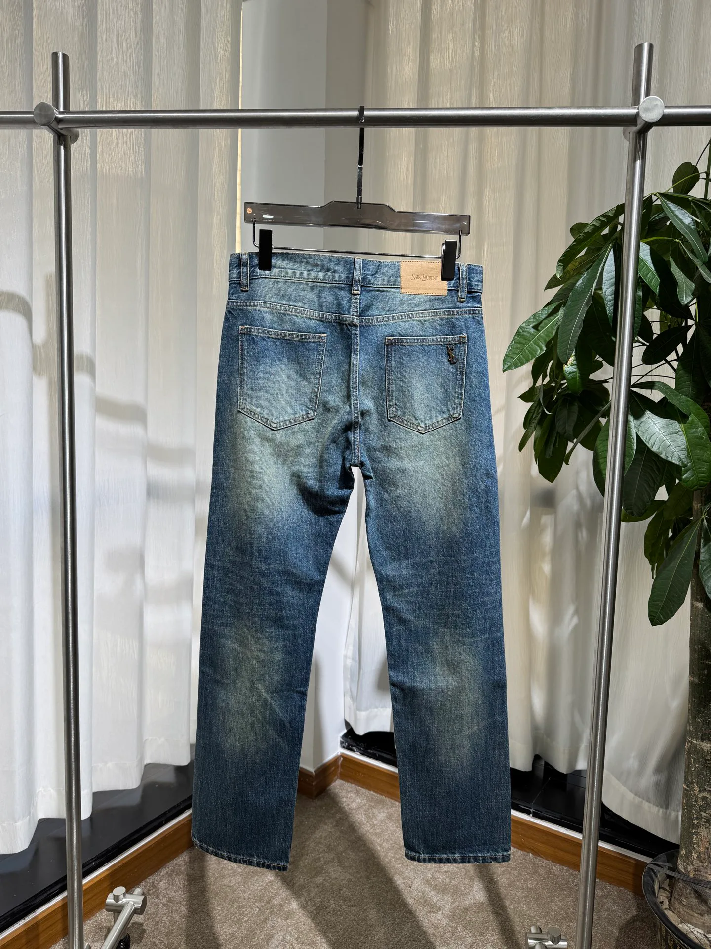 Джинсы Мужские Saint Laurent 18244443