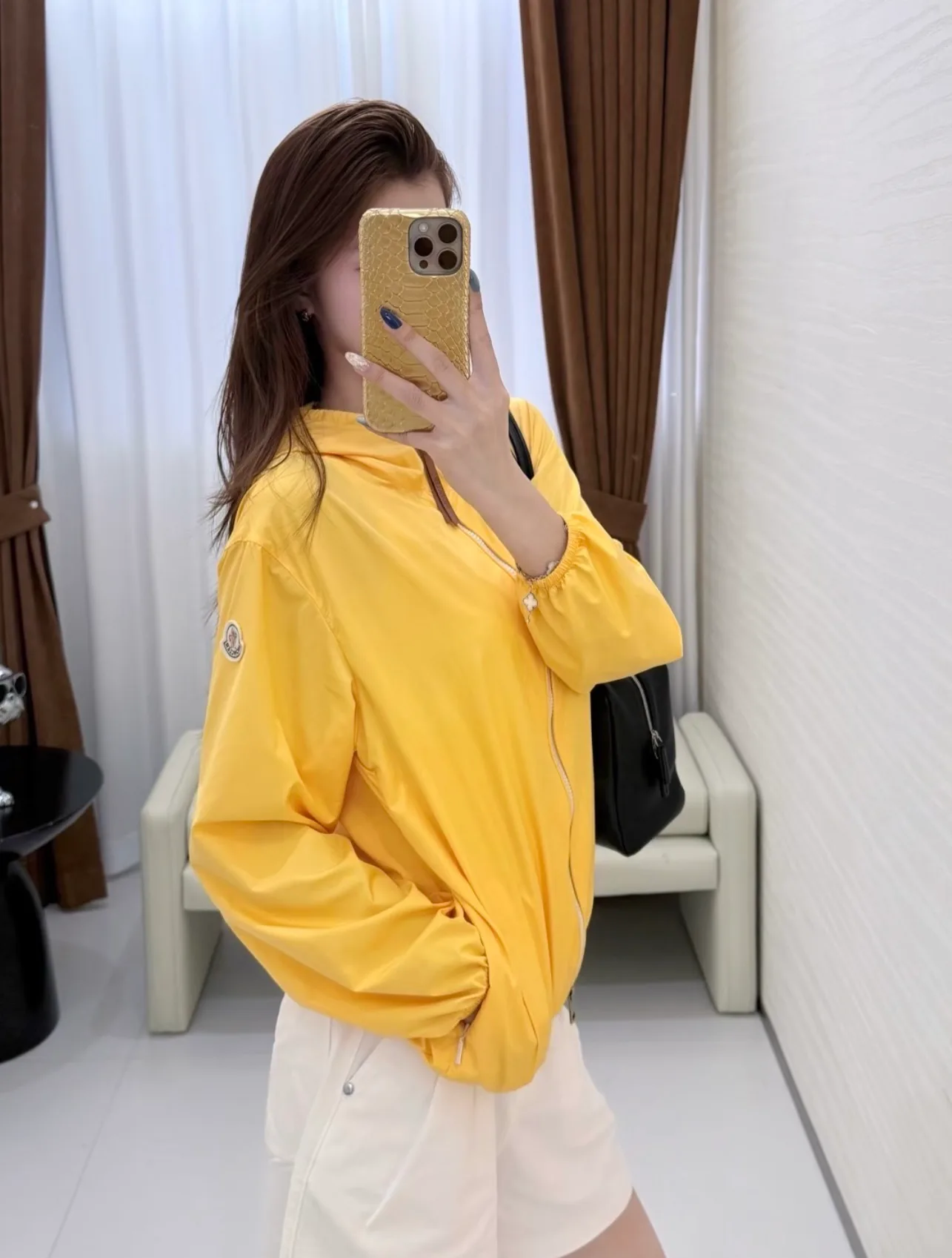 Куртки И Пуховики Женские Moncler 17288107