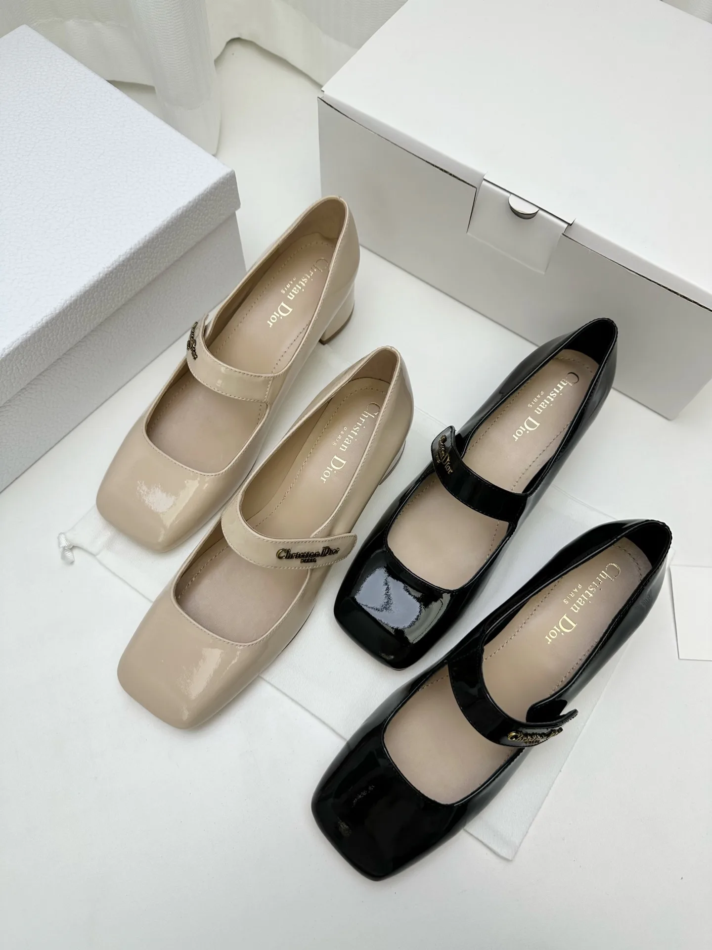 Туфли Женские Christian Dior 18702832