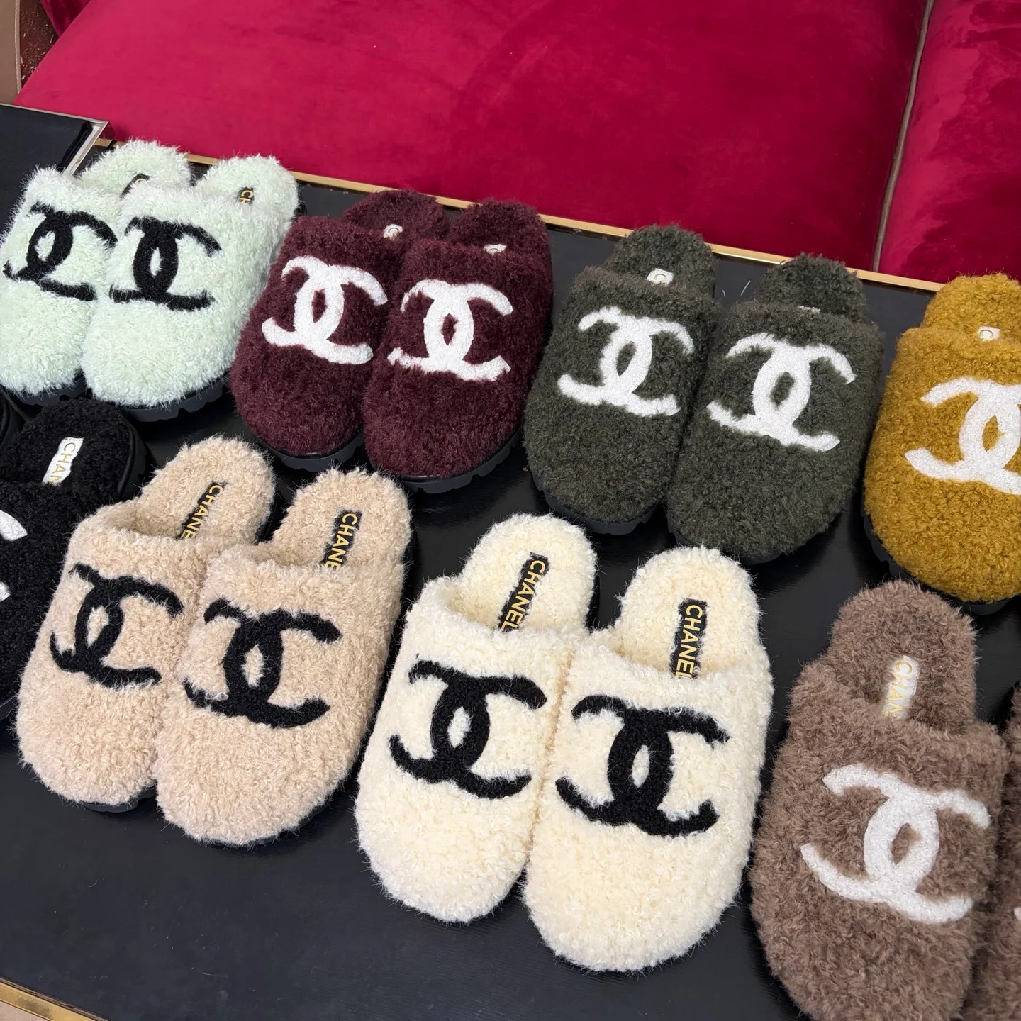 Тапочки Женские Chanel 18725774