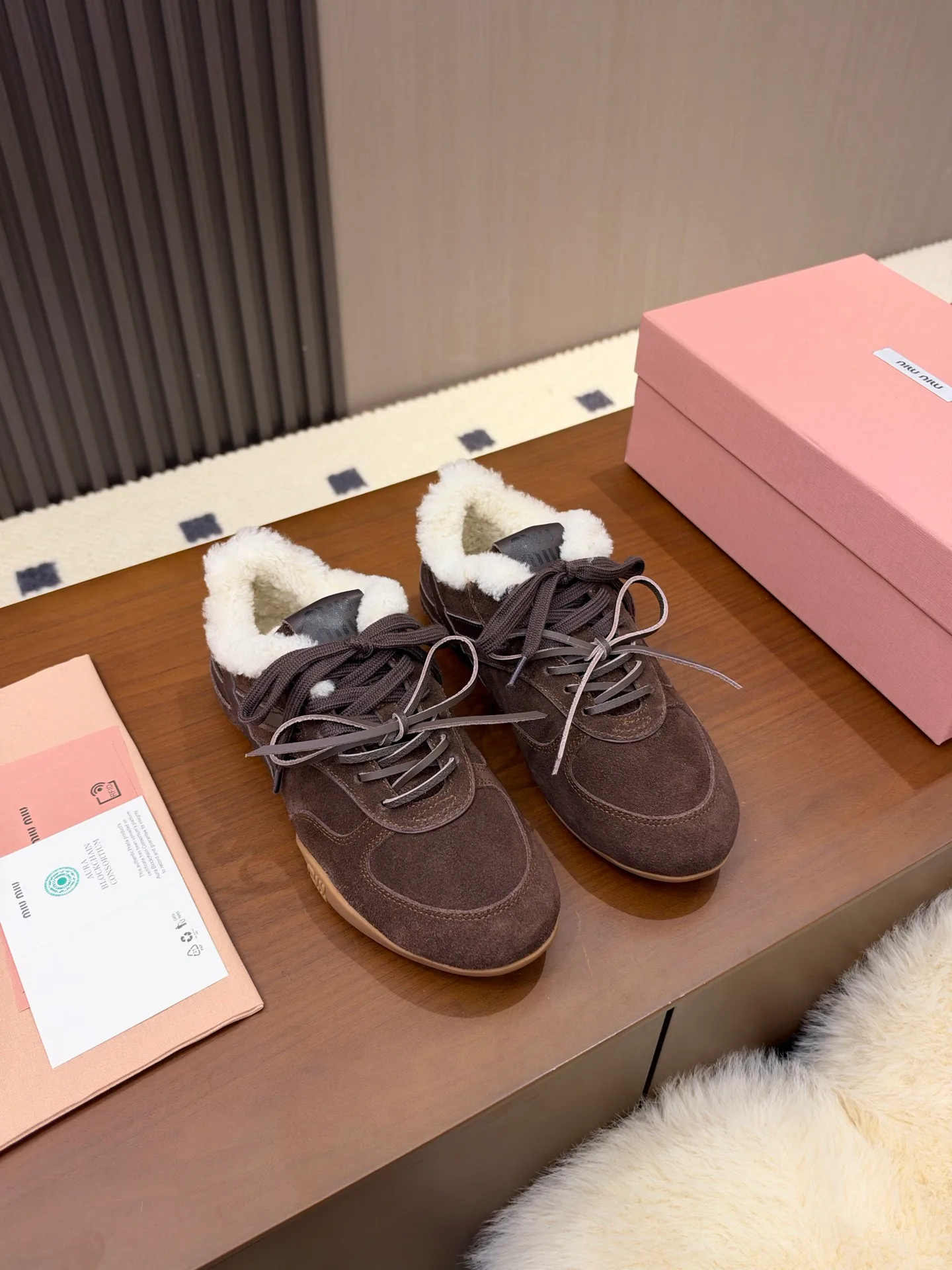 Кроссовки Женские Miu Miu 19621827