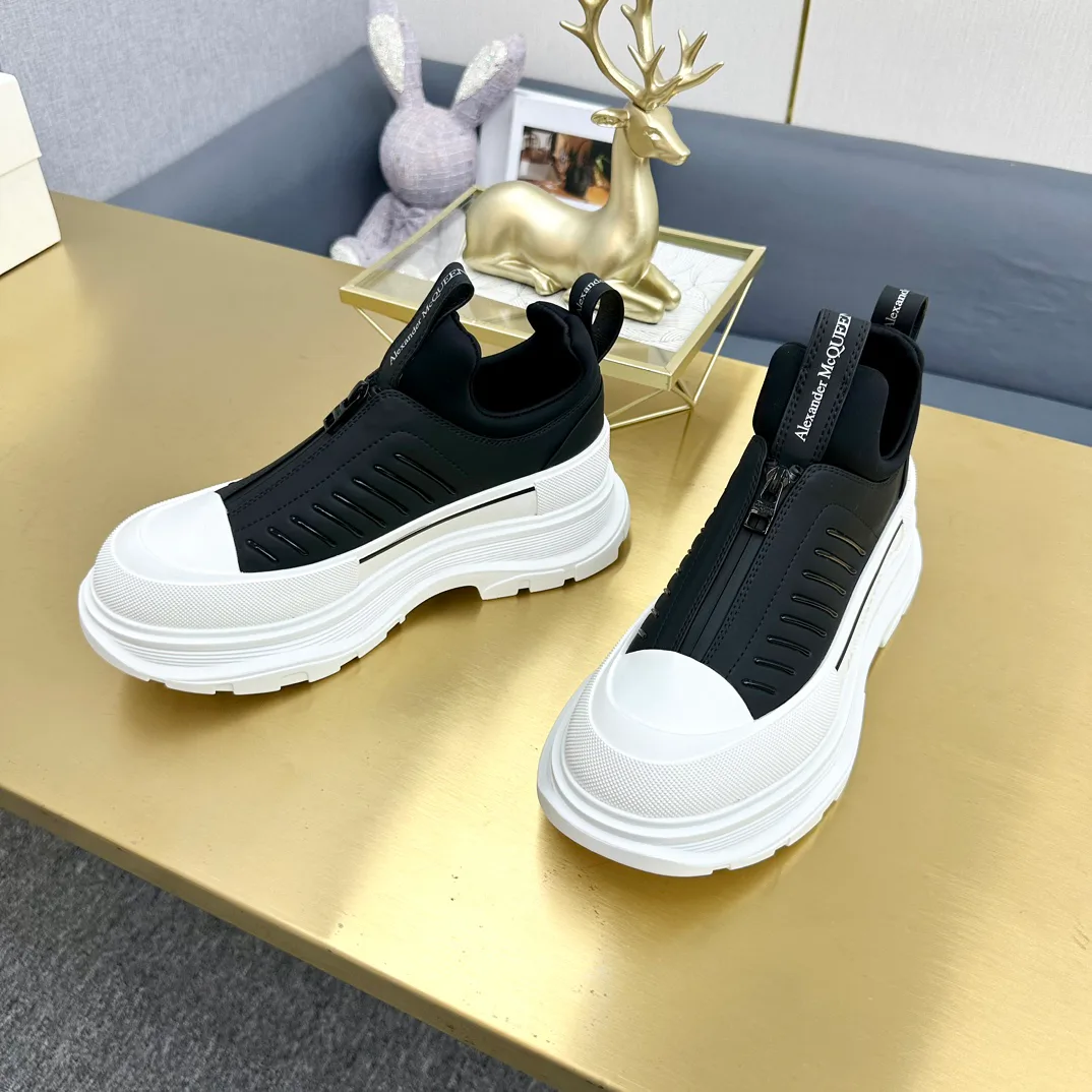 Кроссовки Женские Alexander Mcqueen 18397476