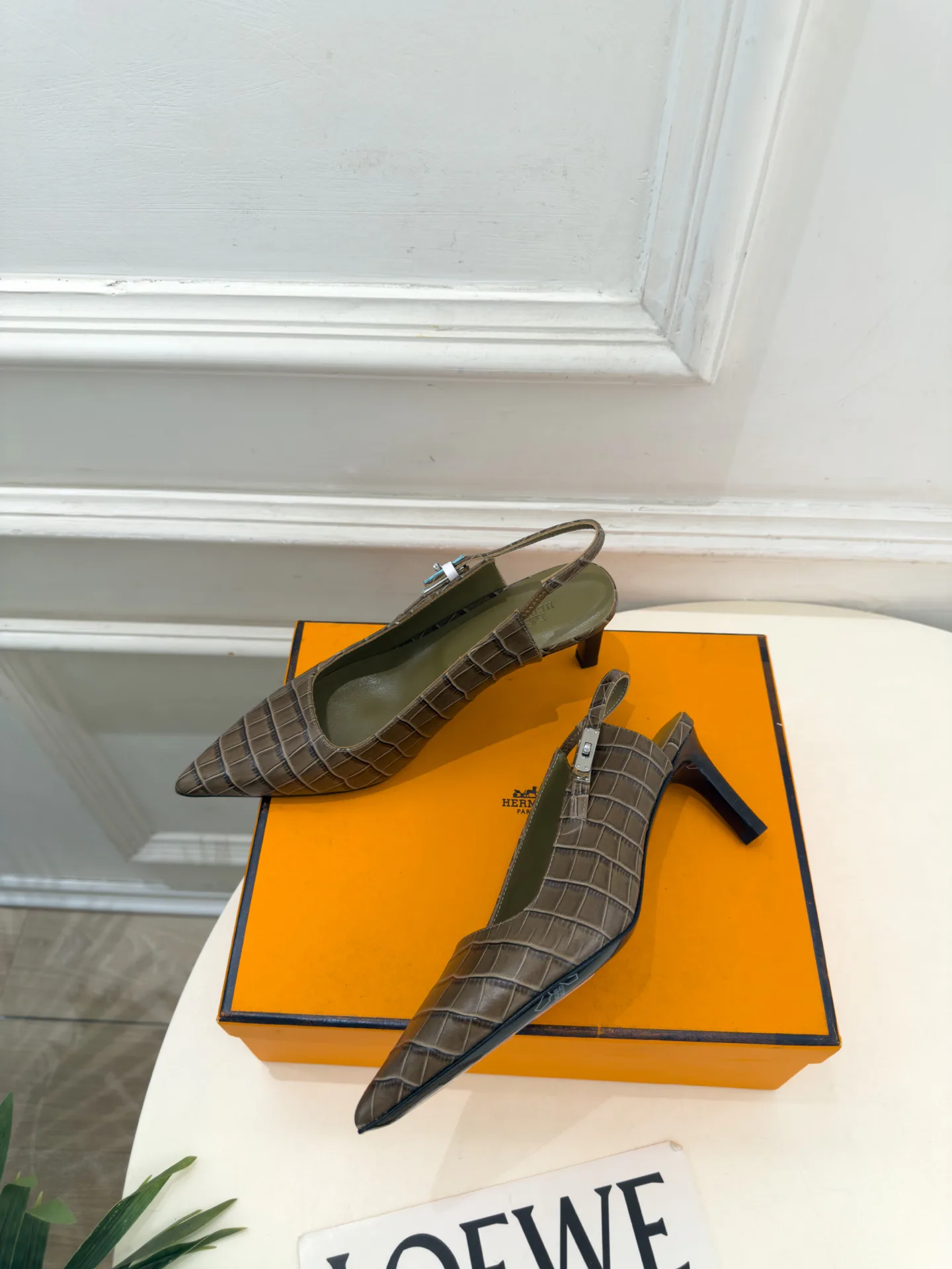 Босоножки Женские Hermes 18609213