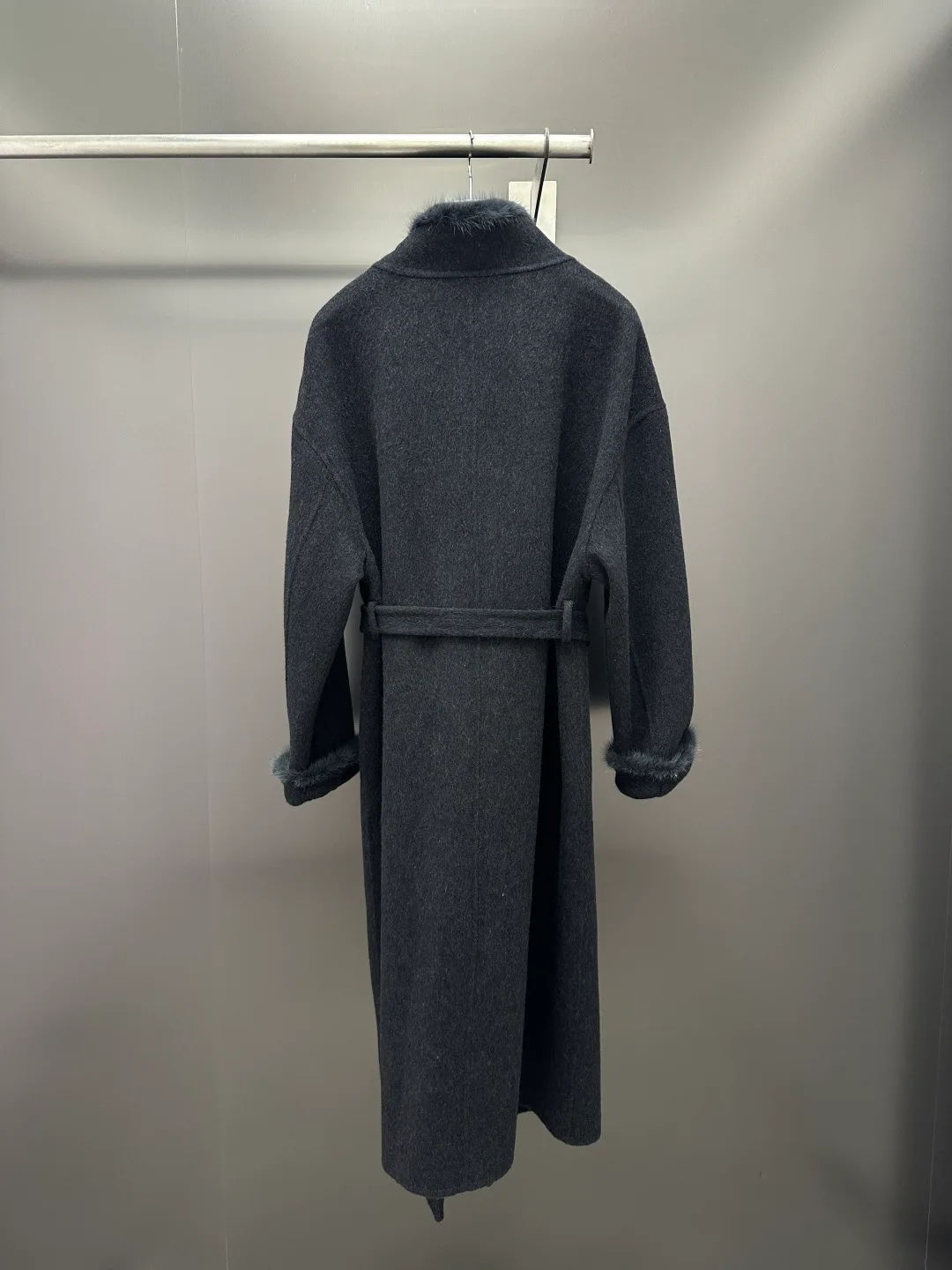Пальто Женские Max Mara 18902654