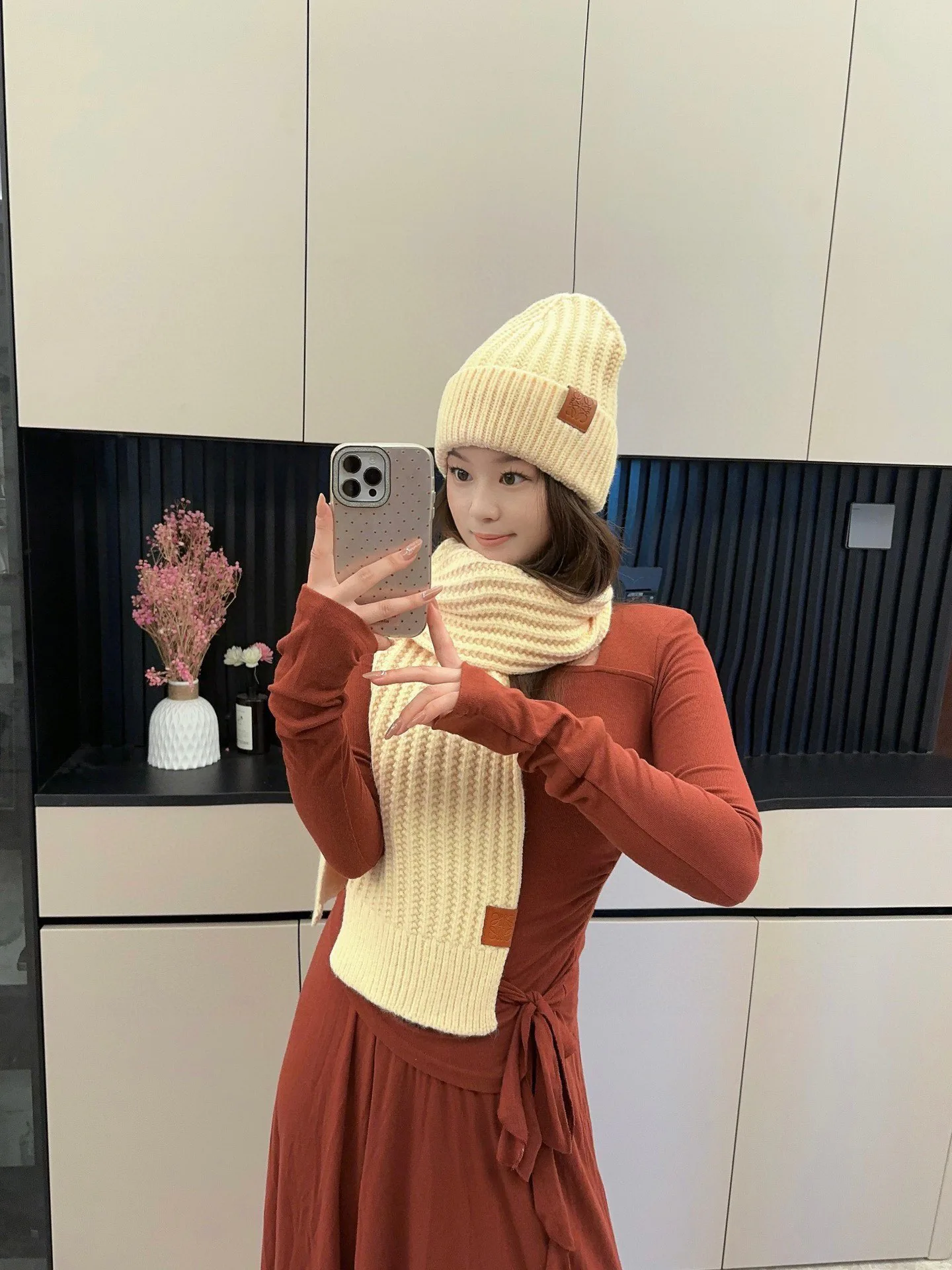 Головные Уборы Loewe 823941