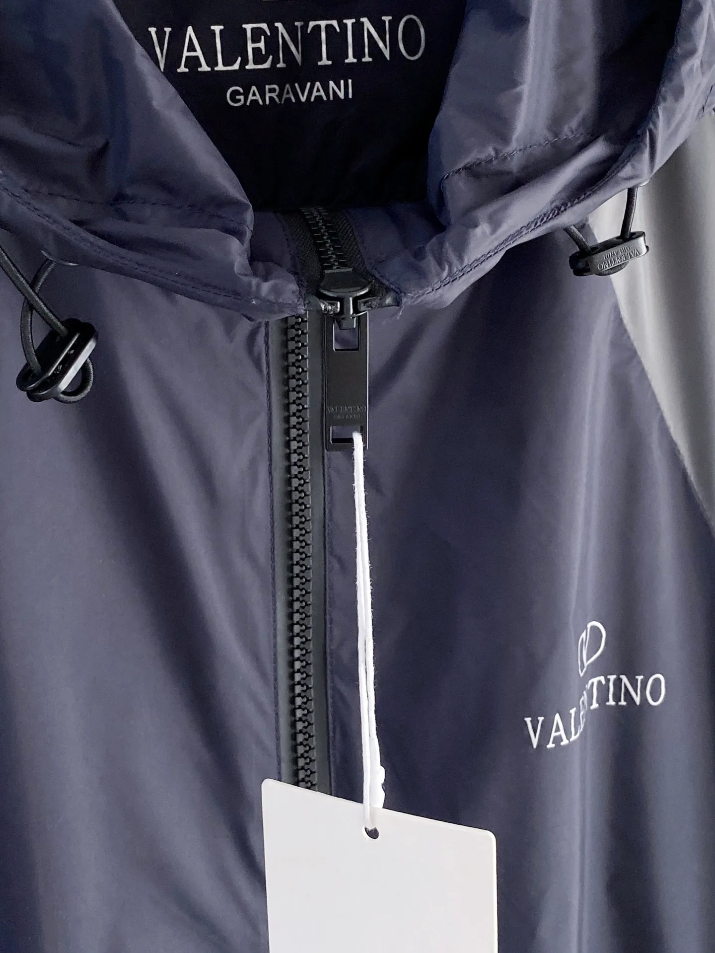 Куртки И Пуховики Мужские Valentino 11392194