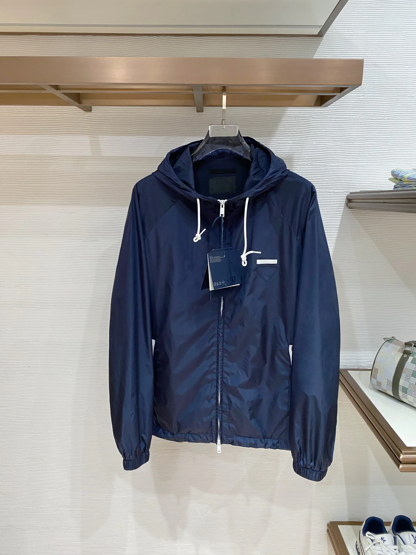 Куртки И Пуховики Мужские Prada 5059689