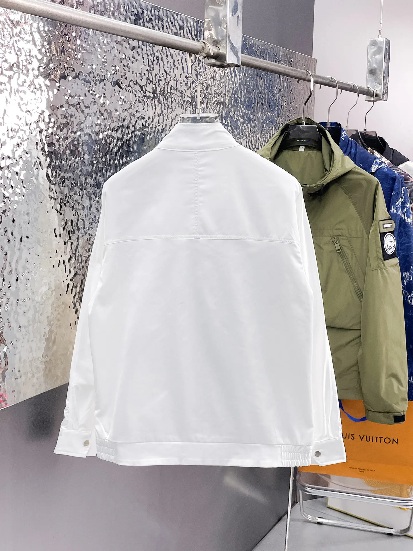 Куртки И Пуховики Мужские Christian Dior 9352314