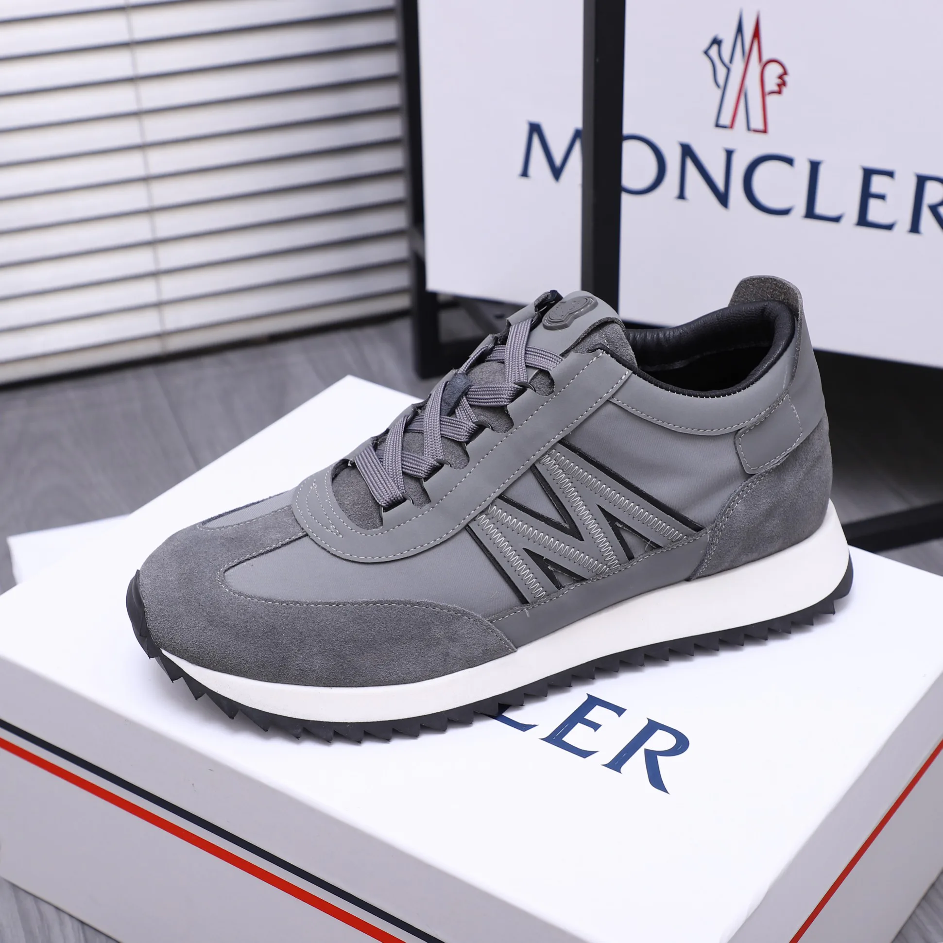 Кроссовки Мужские Moncler 10199666