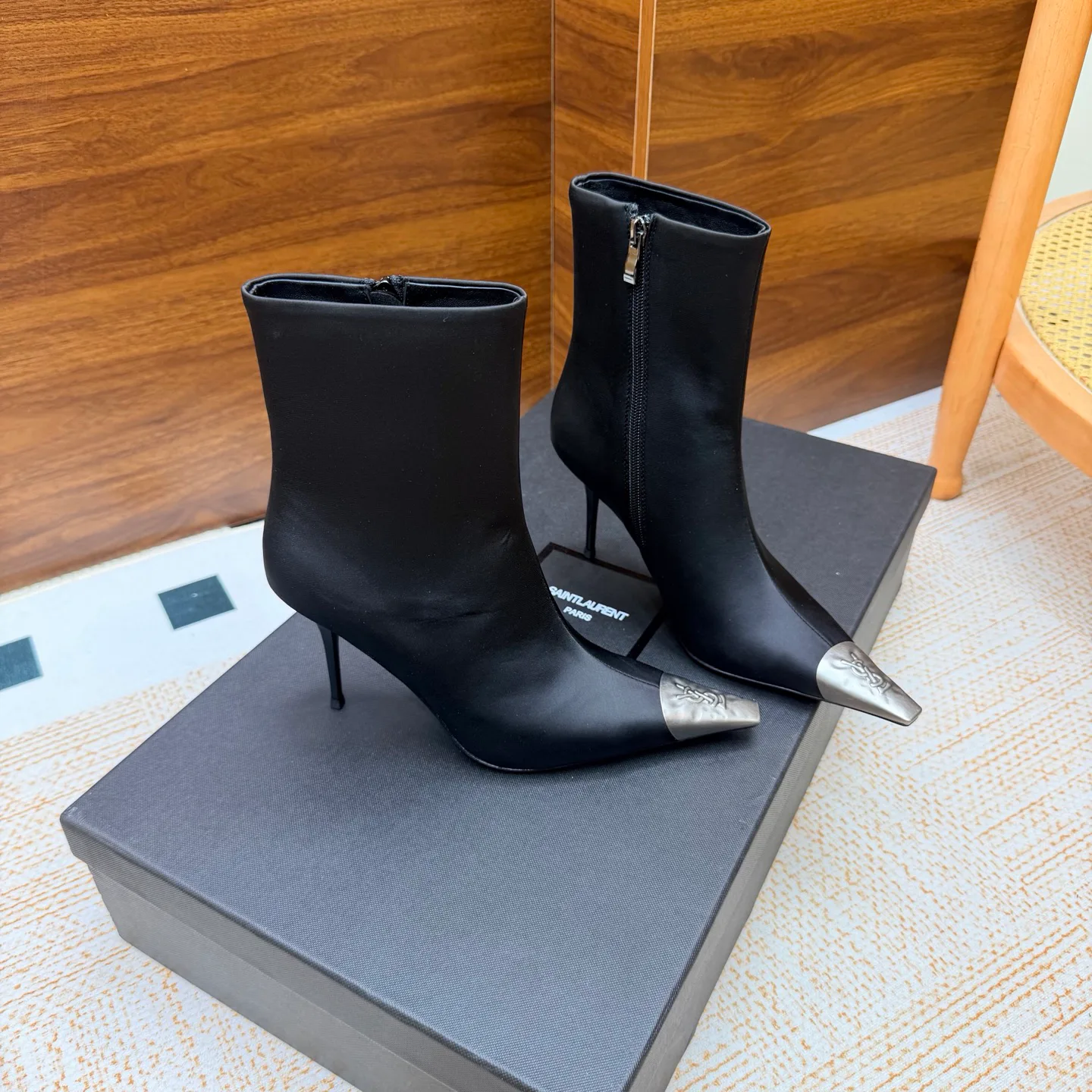 Ботильоны Женские Saint Laurent 19314787