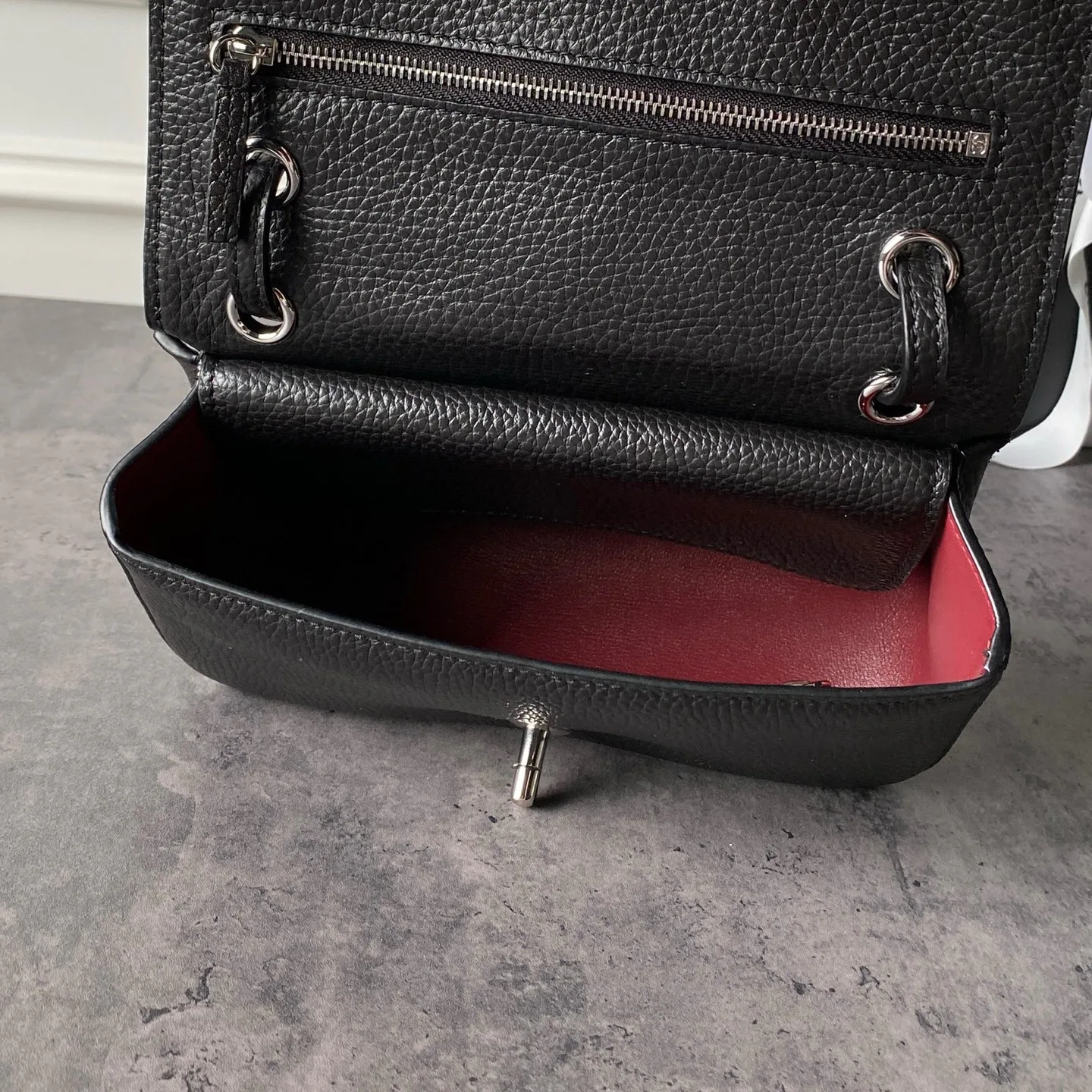 Классические Сумки Женские Chanel 18207886