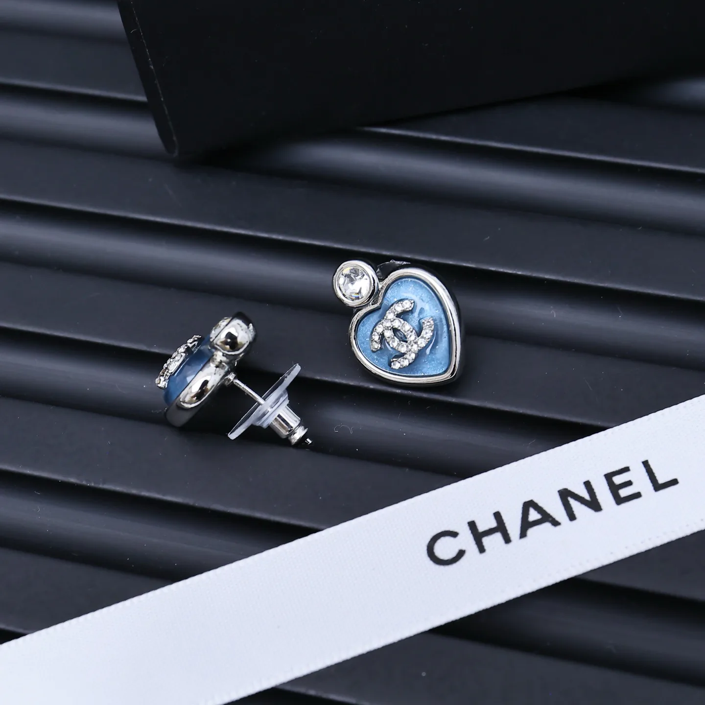 Бижутерия Chanel 18306309