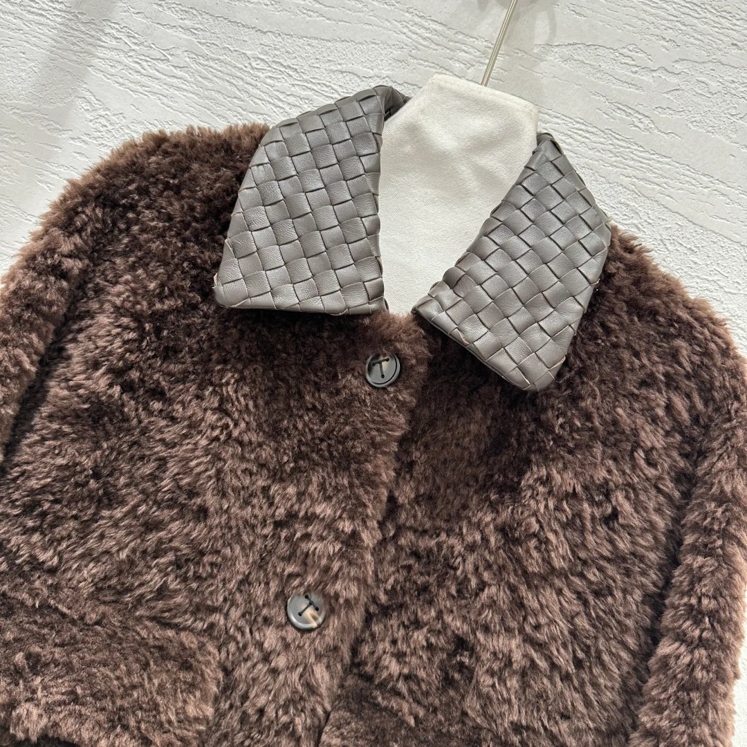 Куртки И Пуховики Женские Bottega Veneta 202413