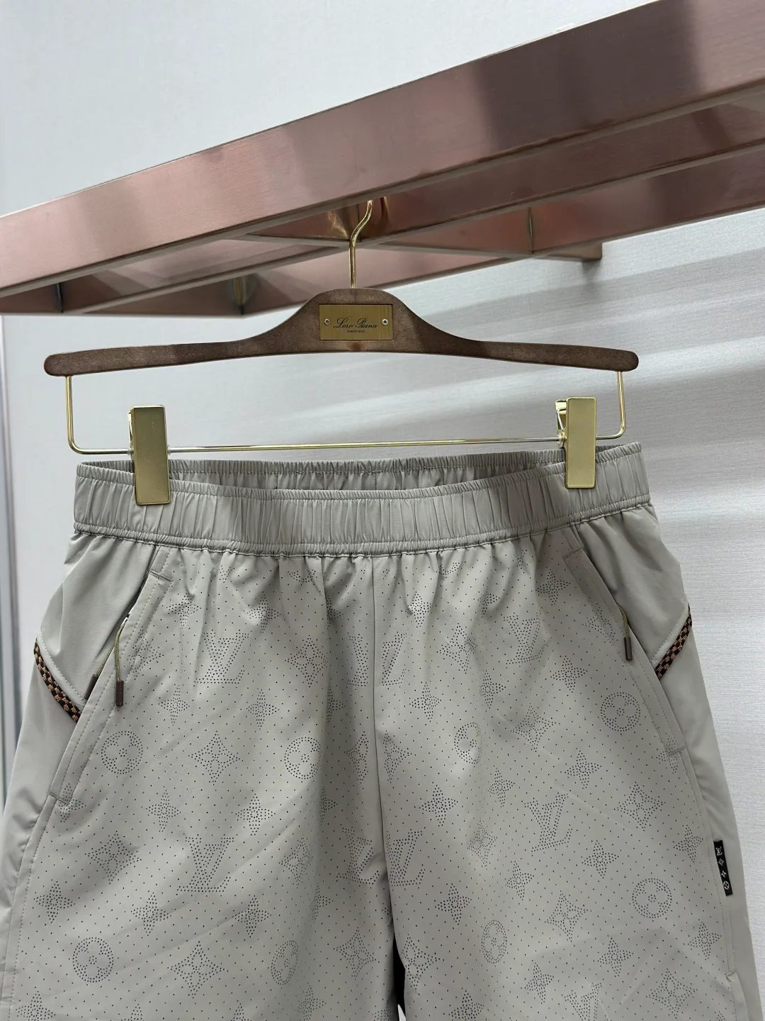 Шорты Мужские Louis Vuitton 17361733