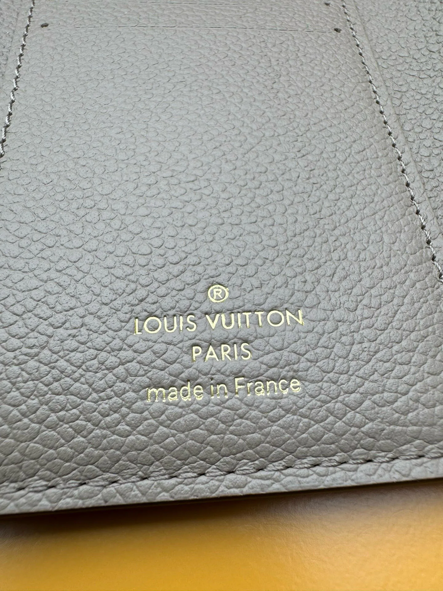 Клатчи Женские Louis Vuitton 1923364