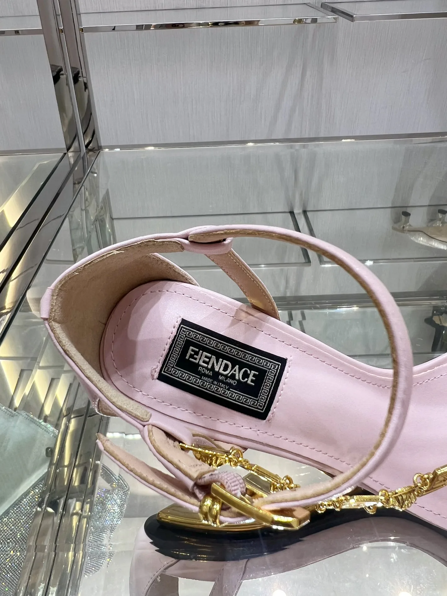 Босоножки Женские Fendi 10209