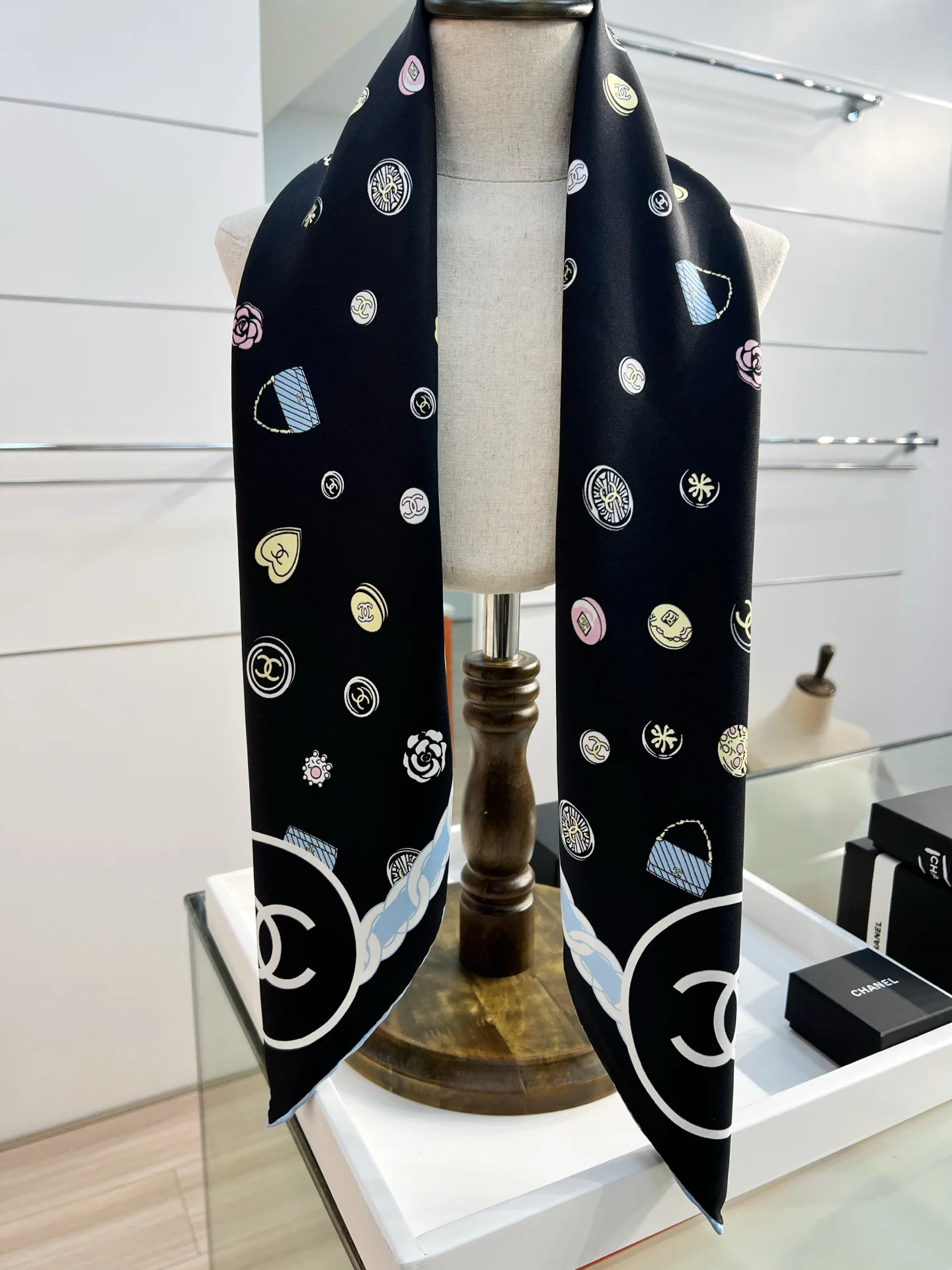 Шарфы Chanel 1020581