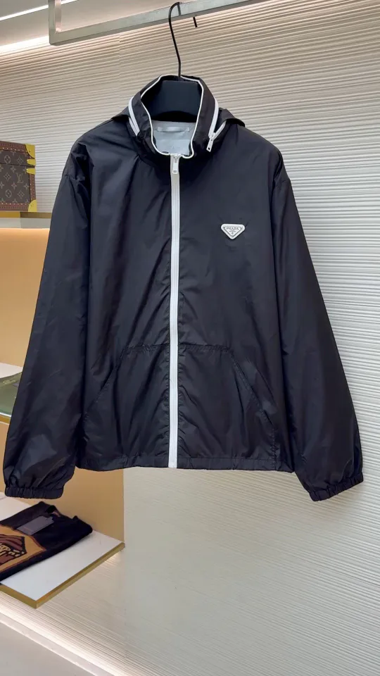 Куртки Женские Prada 118649