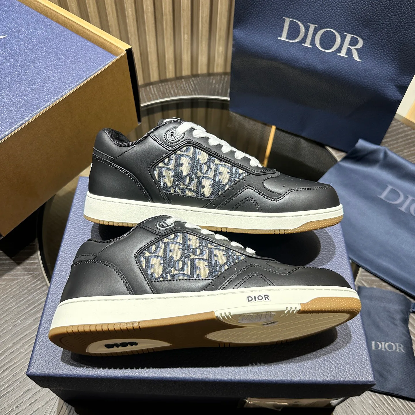 Кроссовки Женские Christian Dior 19584207