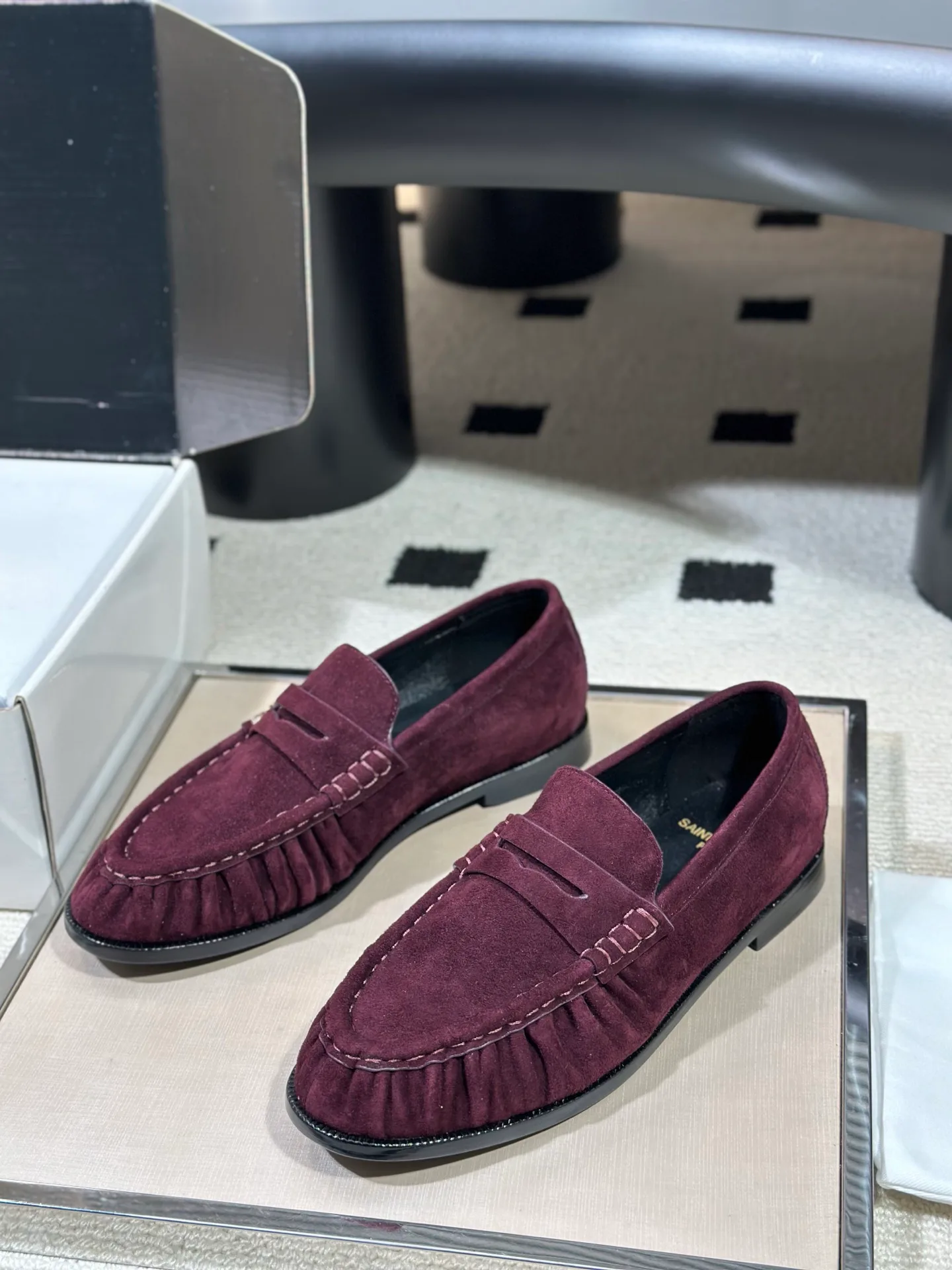 Лоферы И Мокасины Женские Saint Laurent 18041792