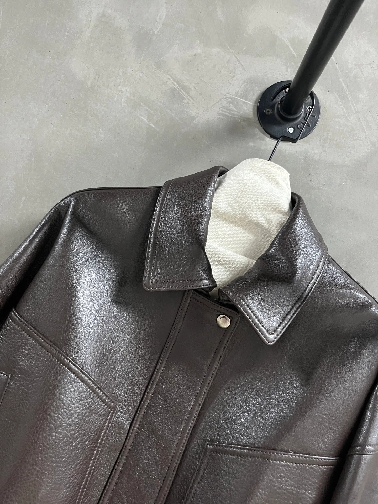 Кожаные Куртки И Дублёнки Женские Saint Laurent 18172832