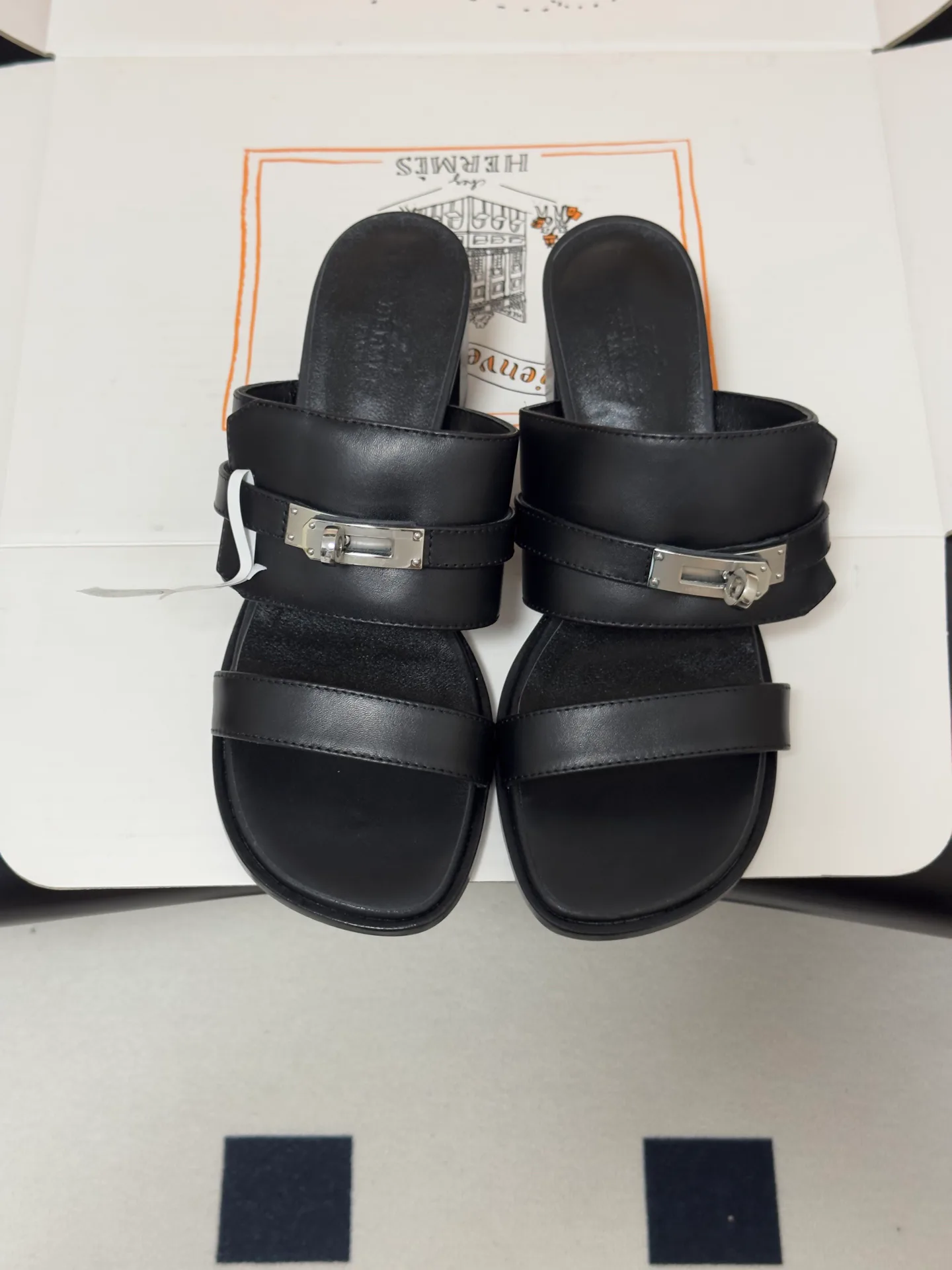Босоножки Женские Hermes 17095160