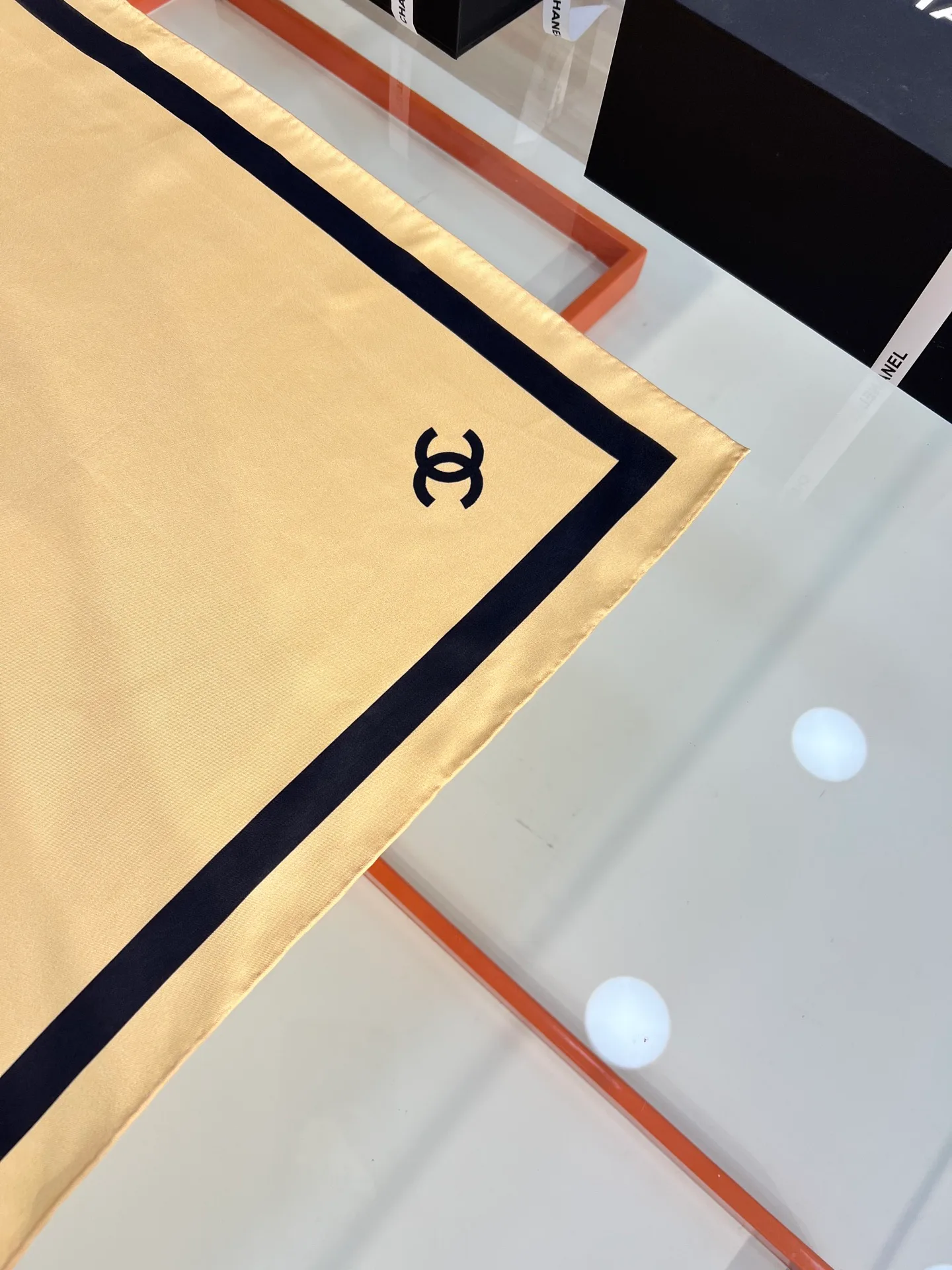 Платки Chanel 12794592