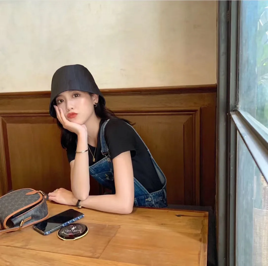 Классические Сумки Женские Celine 12604672