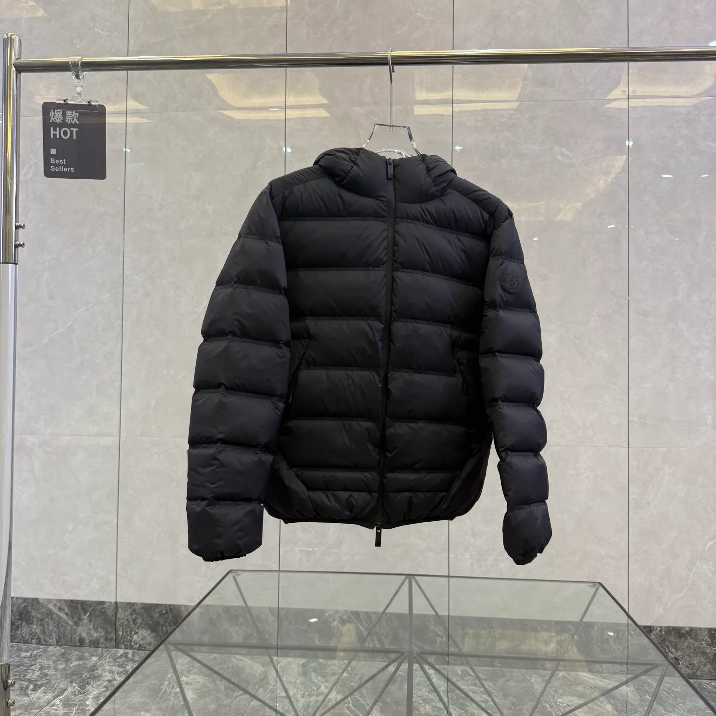 Куртки И Пуховики Женские Moncler 18606739