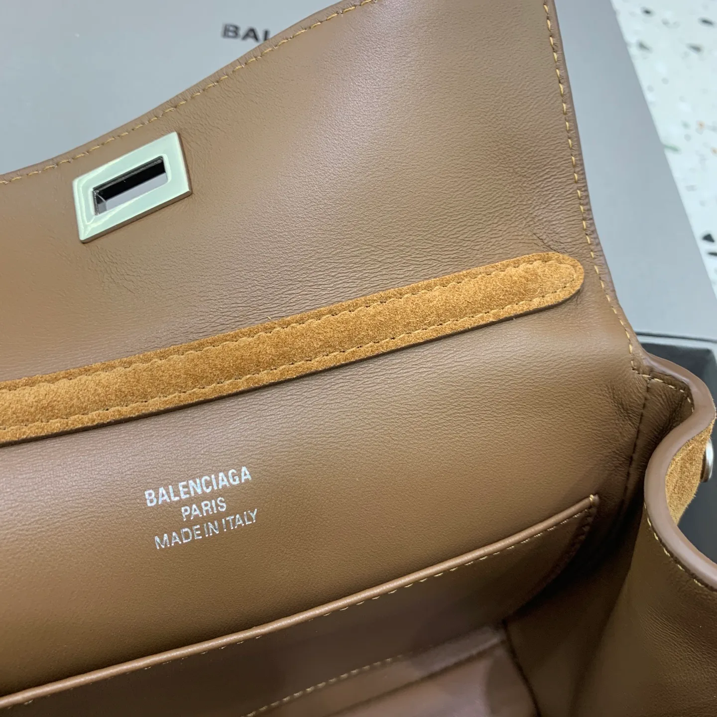 Классические Сумки Женские Balenciaga 11305197