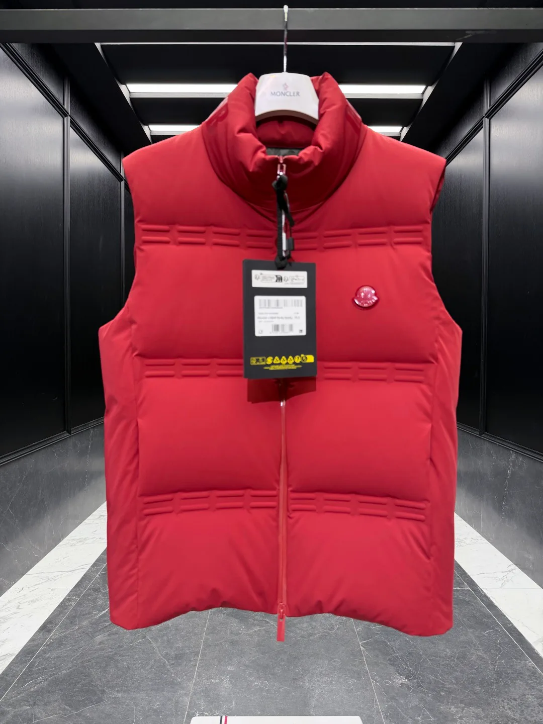 Жилеты Женские Moncler 18188742