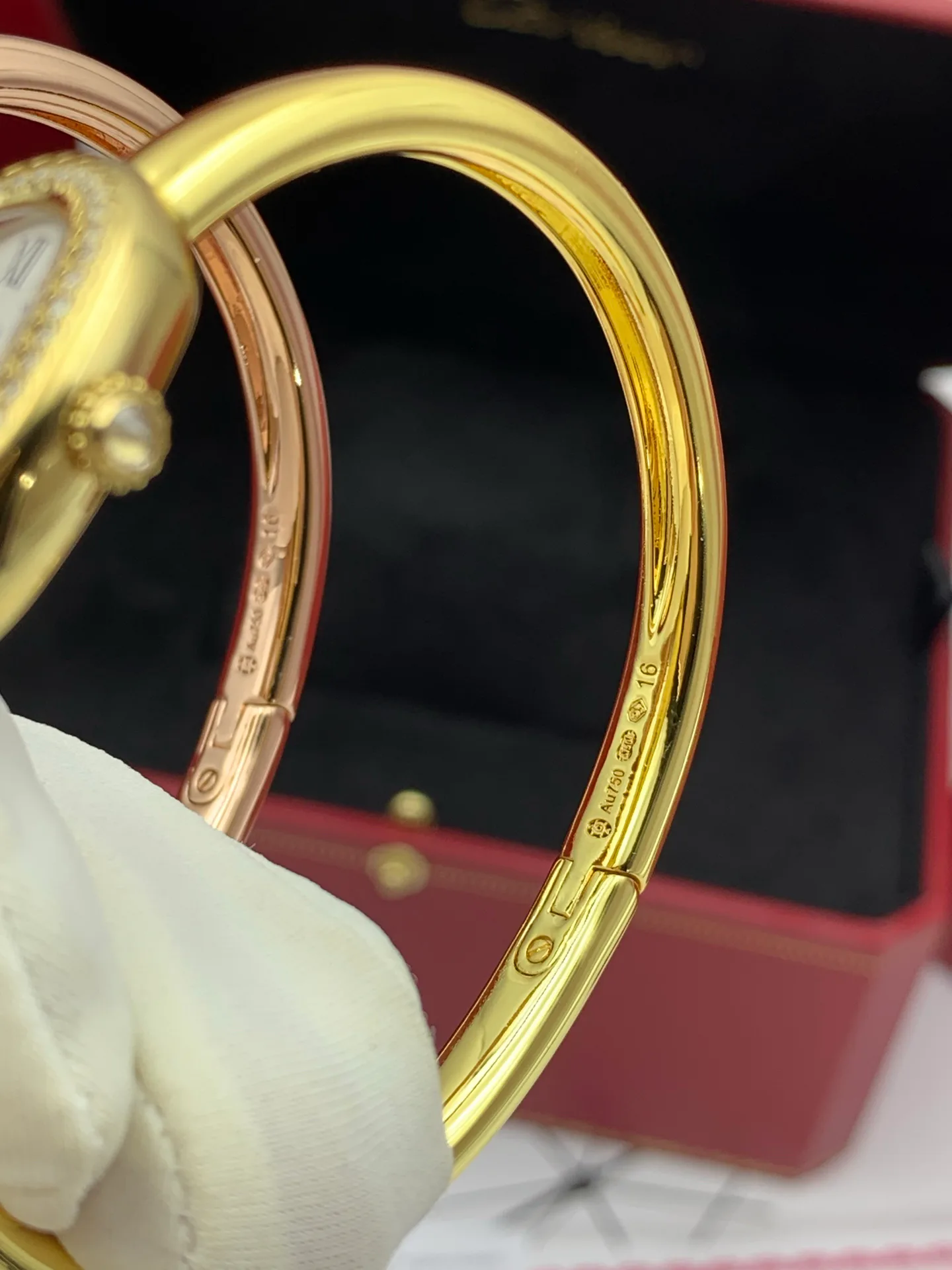 Часы Женские Cartier 17832538