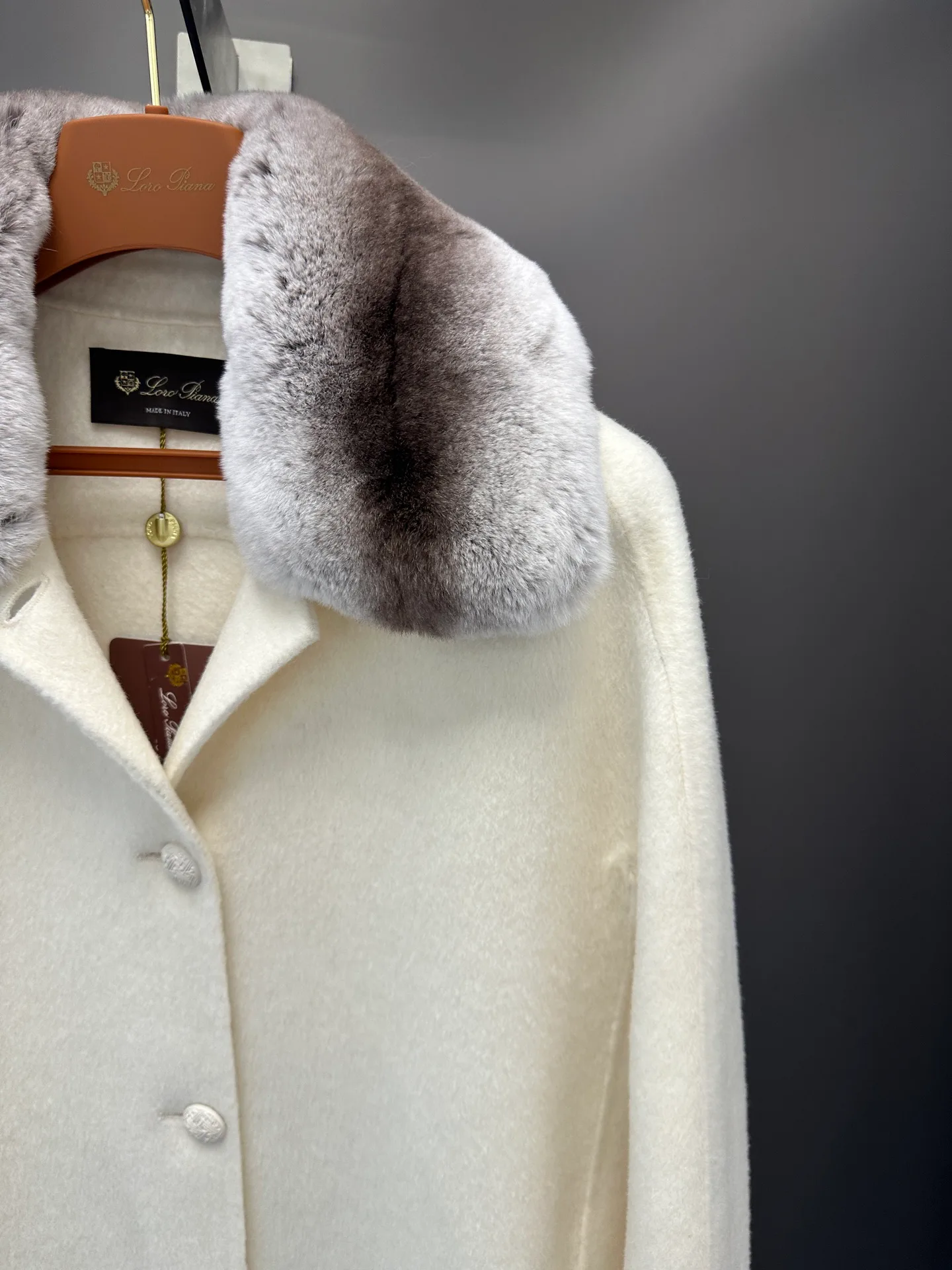 Пальто Женские Loro Piana 18226702
