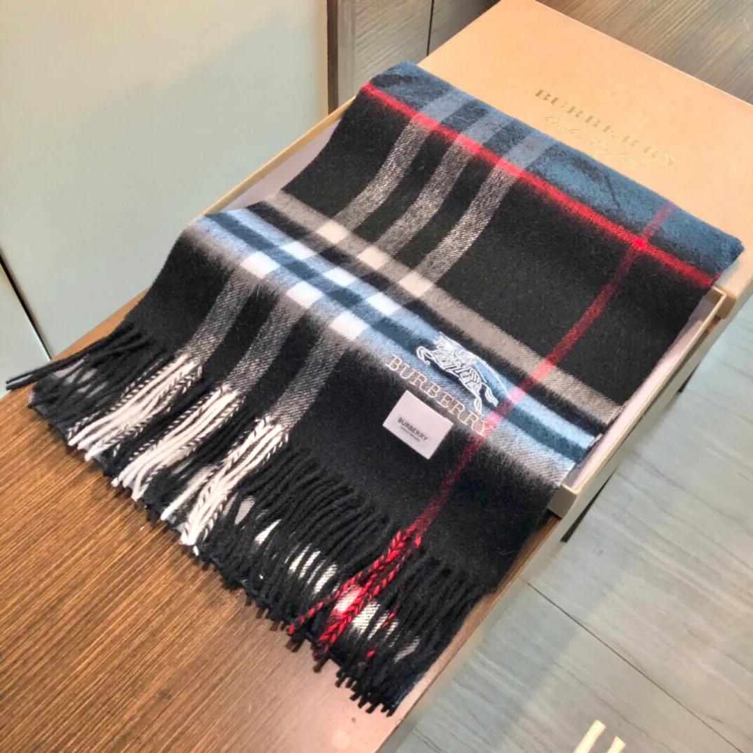 Шарфы Burberry 588276