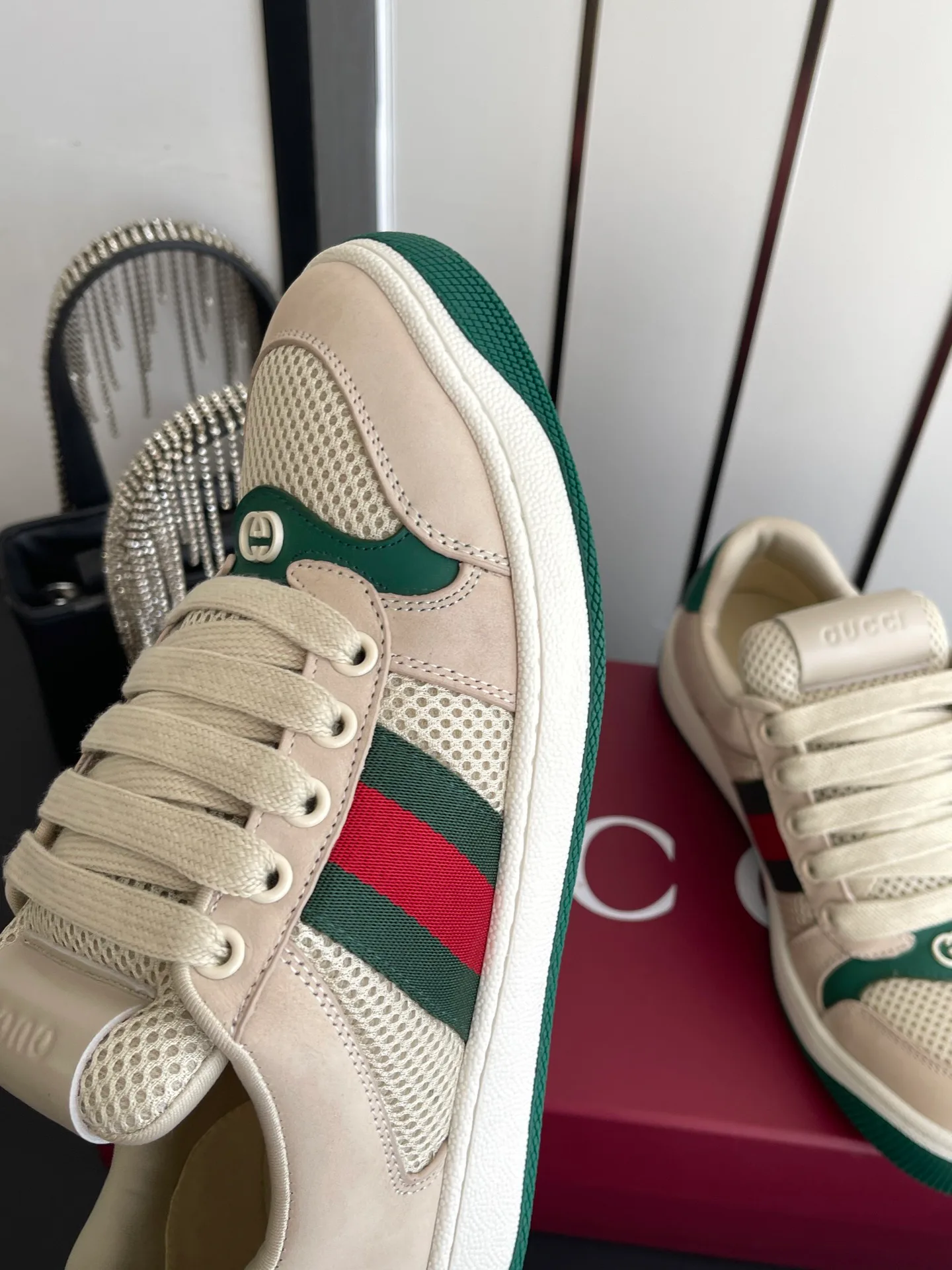 Кроссовки Женские Gucci 18582909