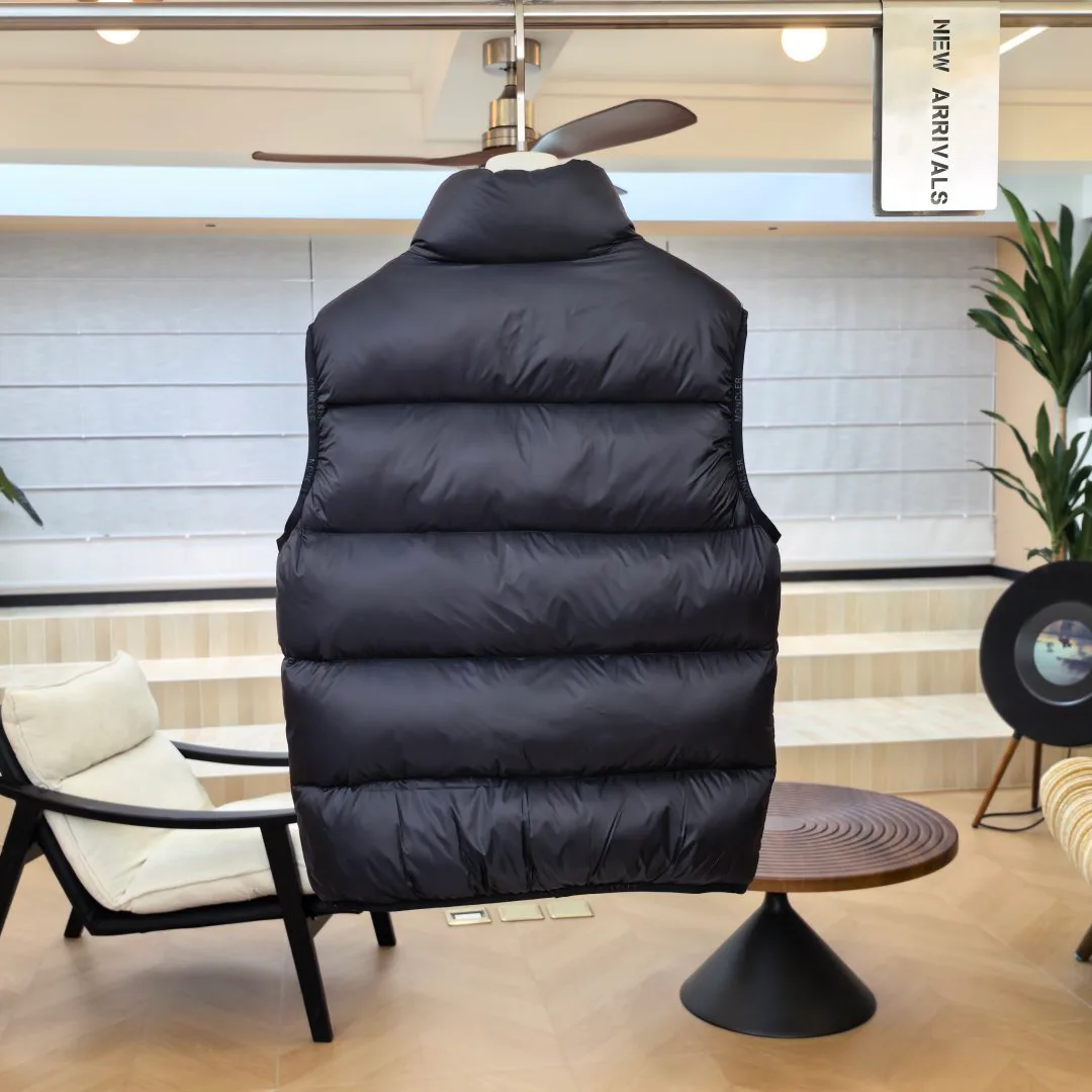 Жилеты Женские Moncler 18130365