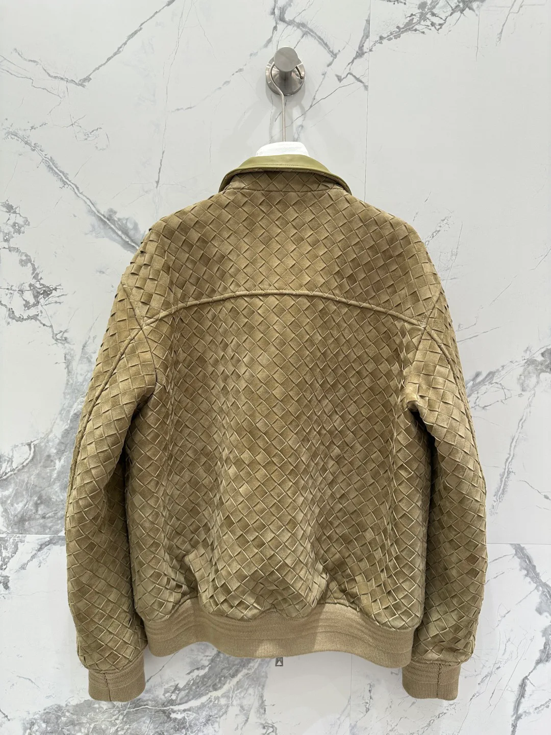Кожаные Куртки И Дублёнки Женские Bottega Veneta 13309661