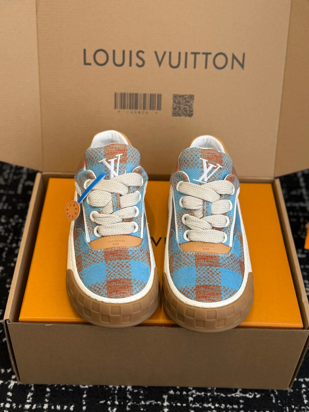 Кроссовки Женские Louis Vuitton 2671136