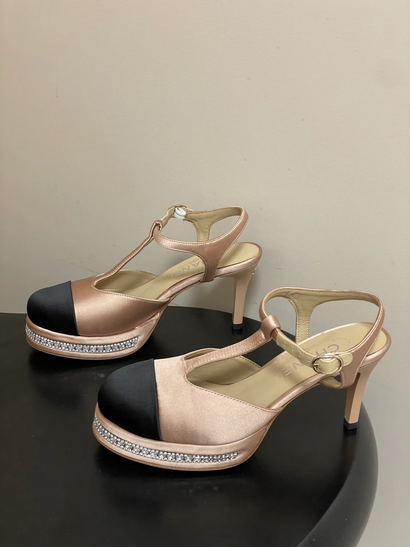 Босоножки Женские Chanel 11682285