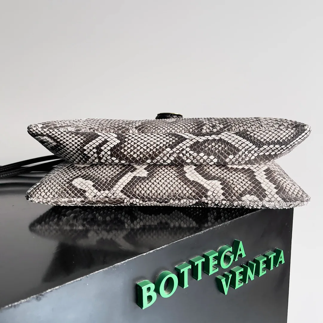 Сумки На Ремне Женские Bottega Veneta 29154