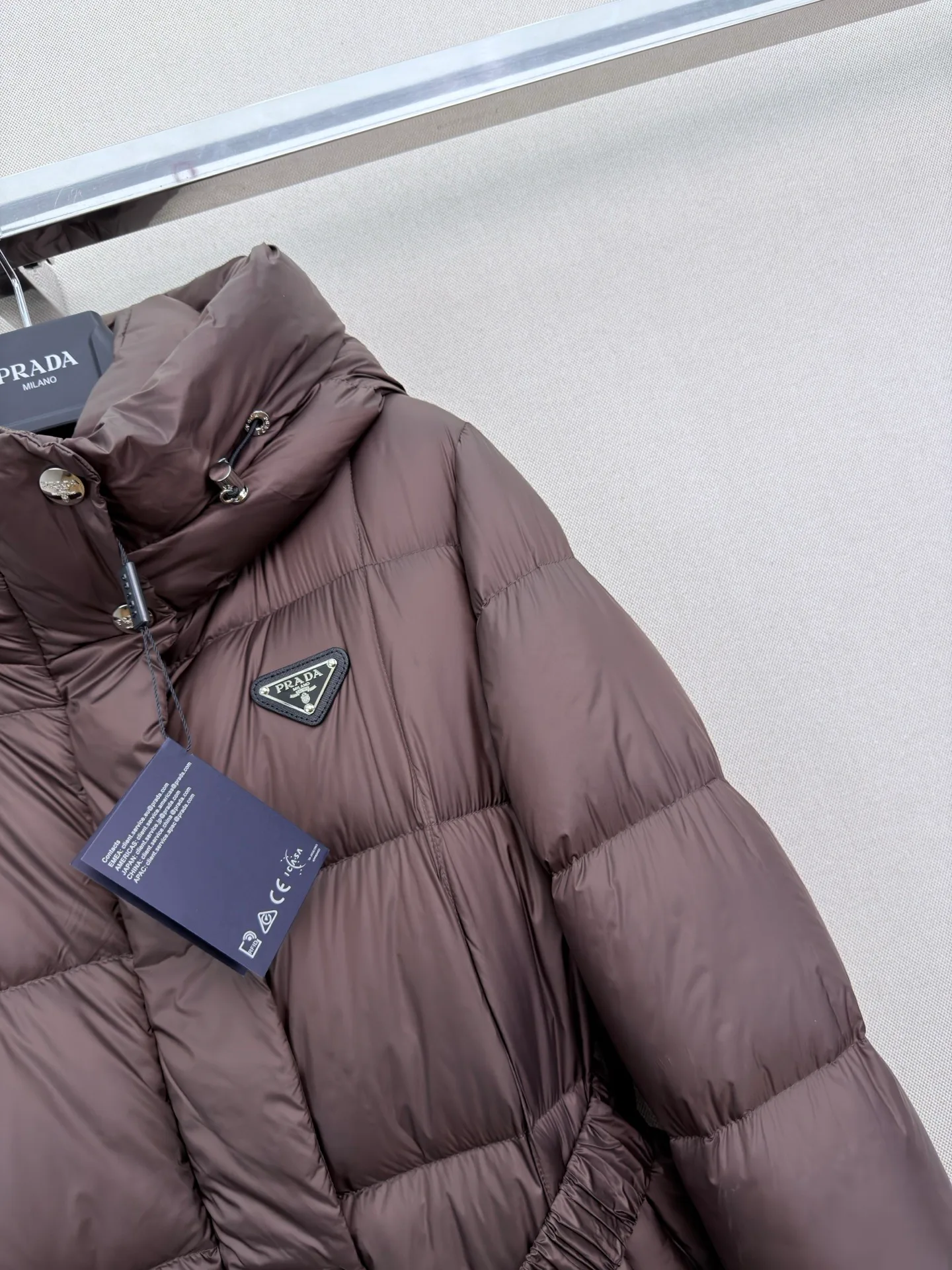 Куртки И Пуховики Женские Prada 18108887
