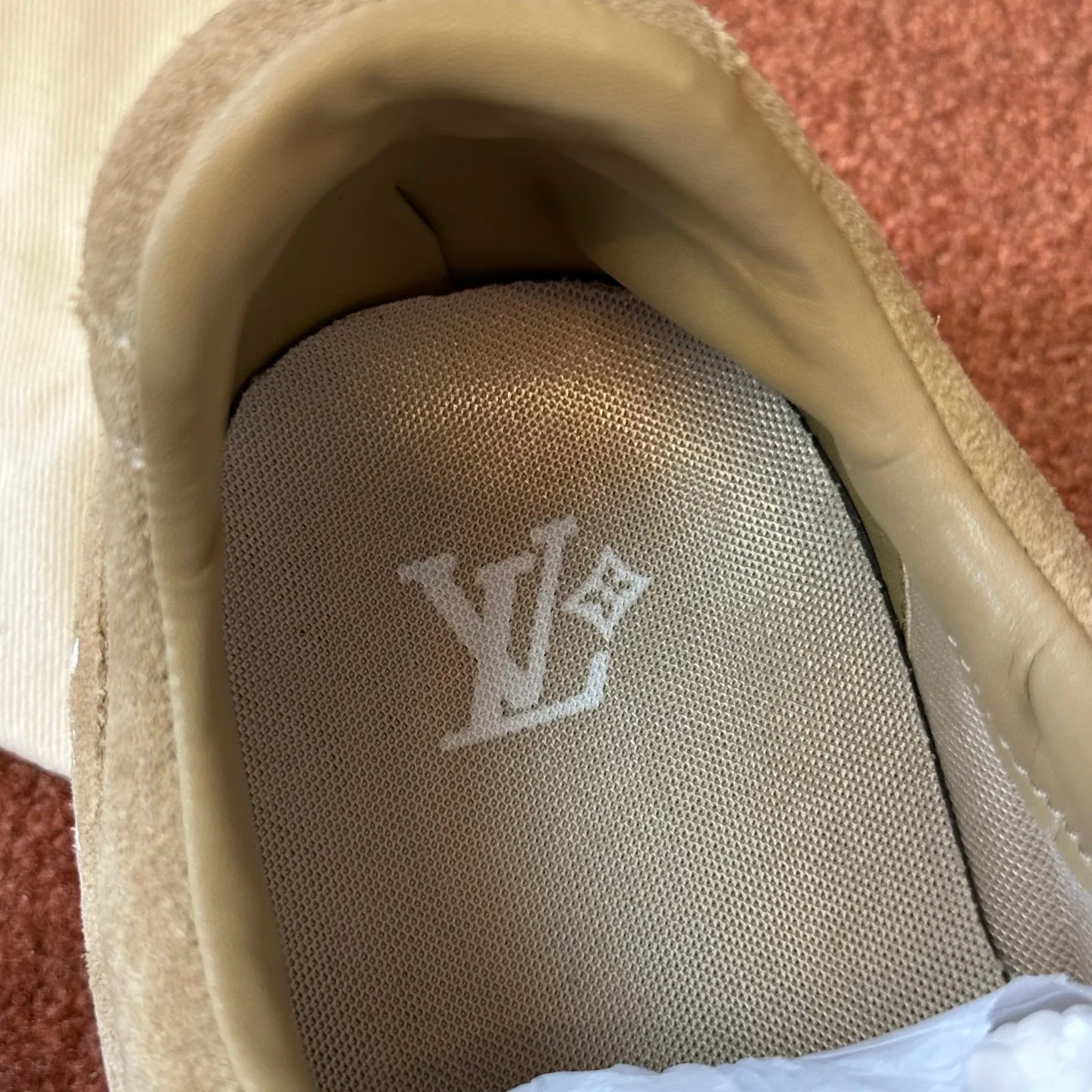 Кроссовки Женские Louis Vuitton 1180357