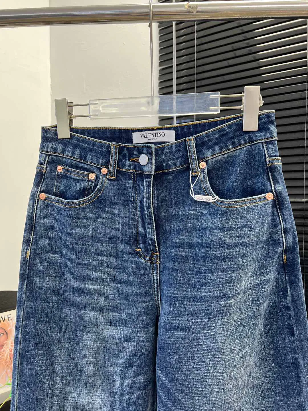 Джинсы Женские Valentino 11706625