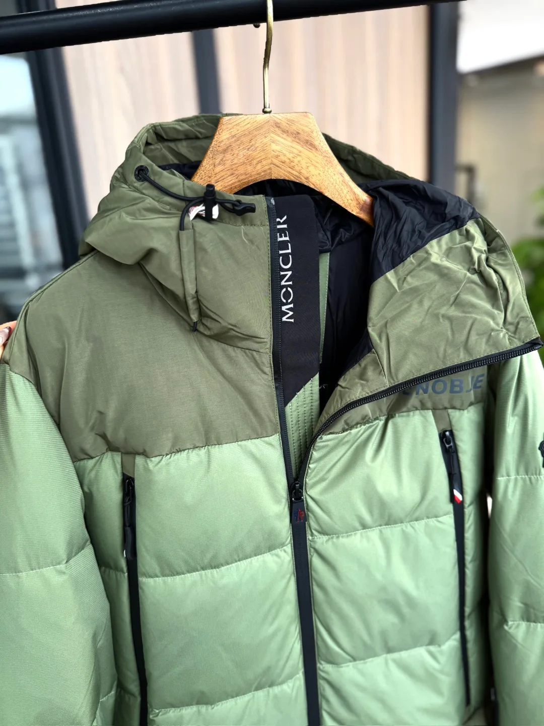 Куртки И Пуховики Женские Moncler 18728805
